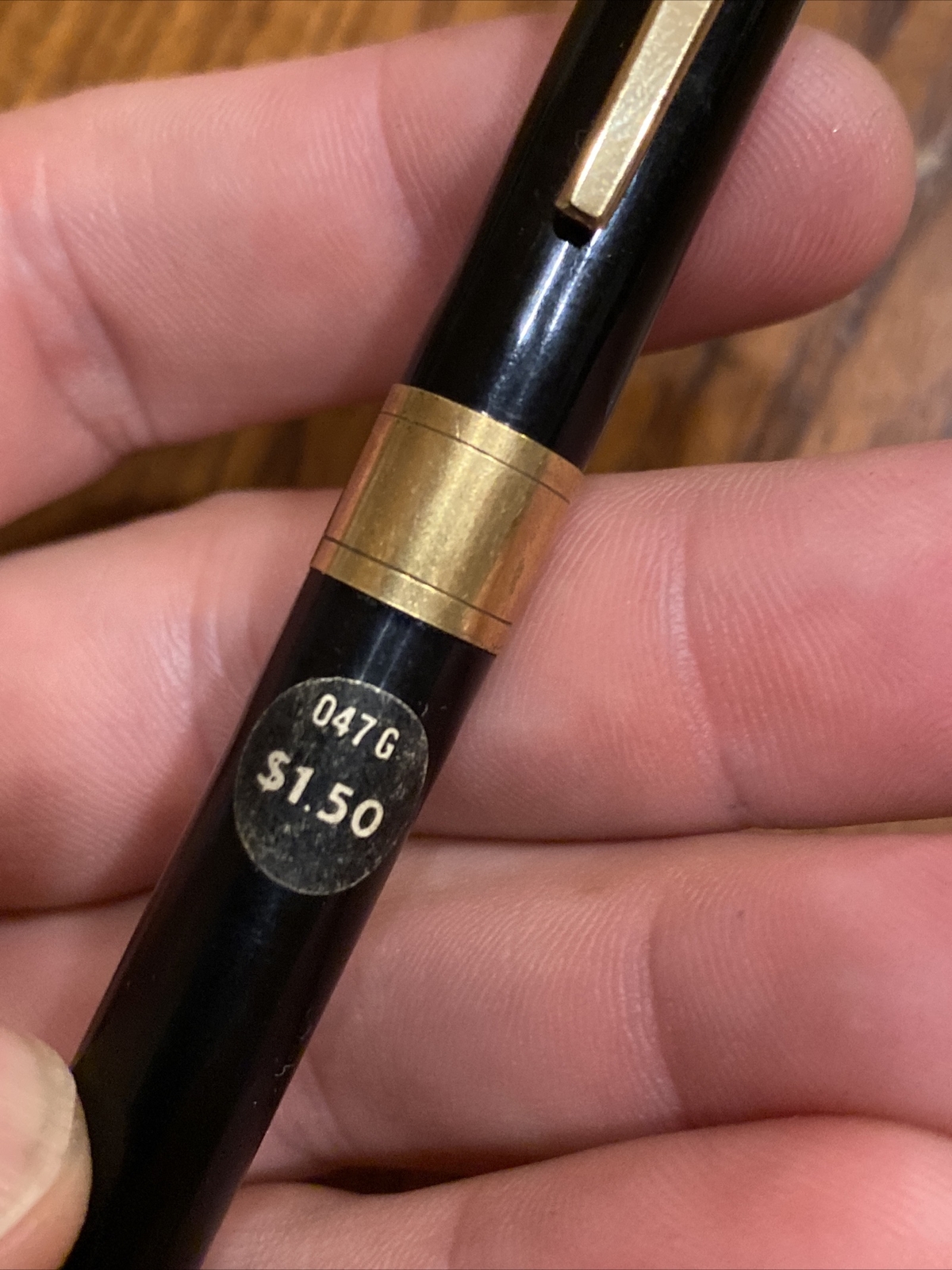 Vtg VENUS 047 G Mechanical Twist Pencil Black w Gold Tone Accents Original Label