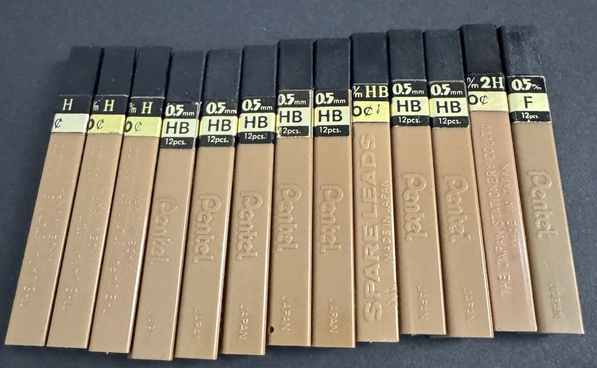 (Mixed Lot) Pentel Lead 0.5mm ~ H, HB, 2H, F, Super HB C505, Sheaffer Red Fine
