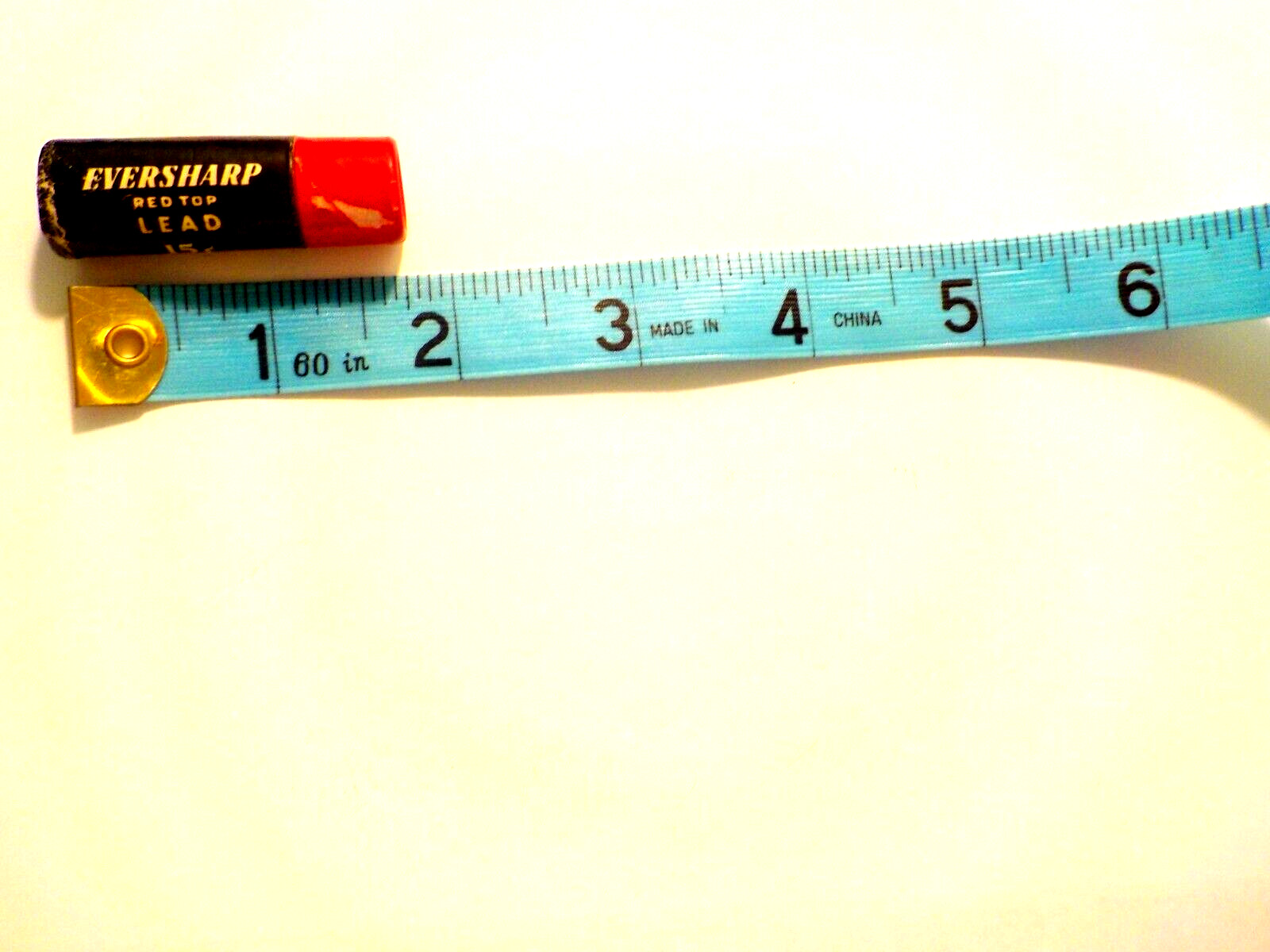 Eversharp Red Top Lead Has 42 Leads Med Thin 1-3/8″ Long Cardboard Container