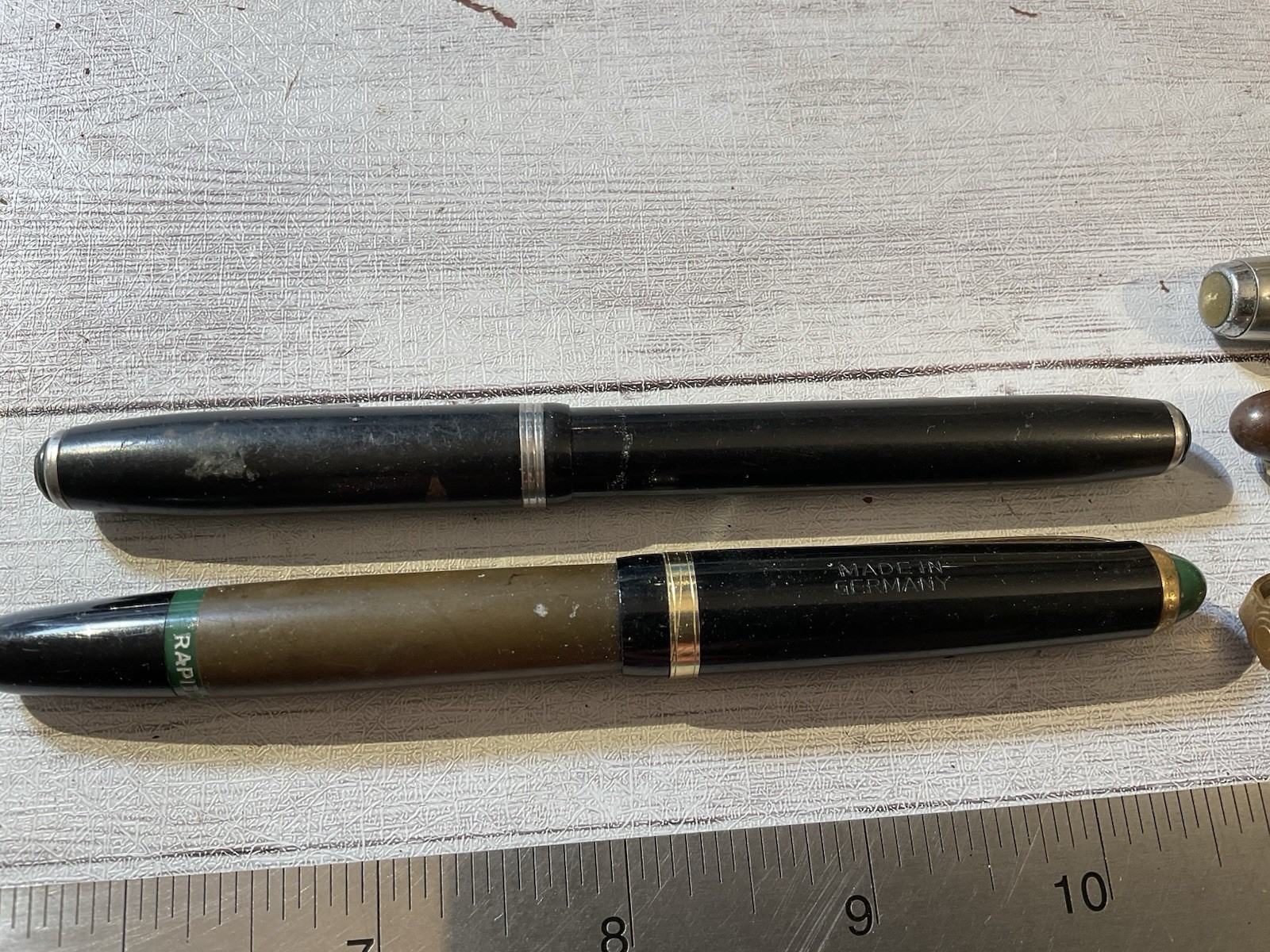 ORIGINAL VINTAGE PEN / PENCIL LOT PARKER FOUNTAIN ETC….