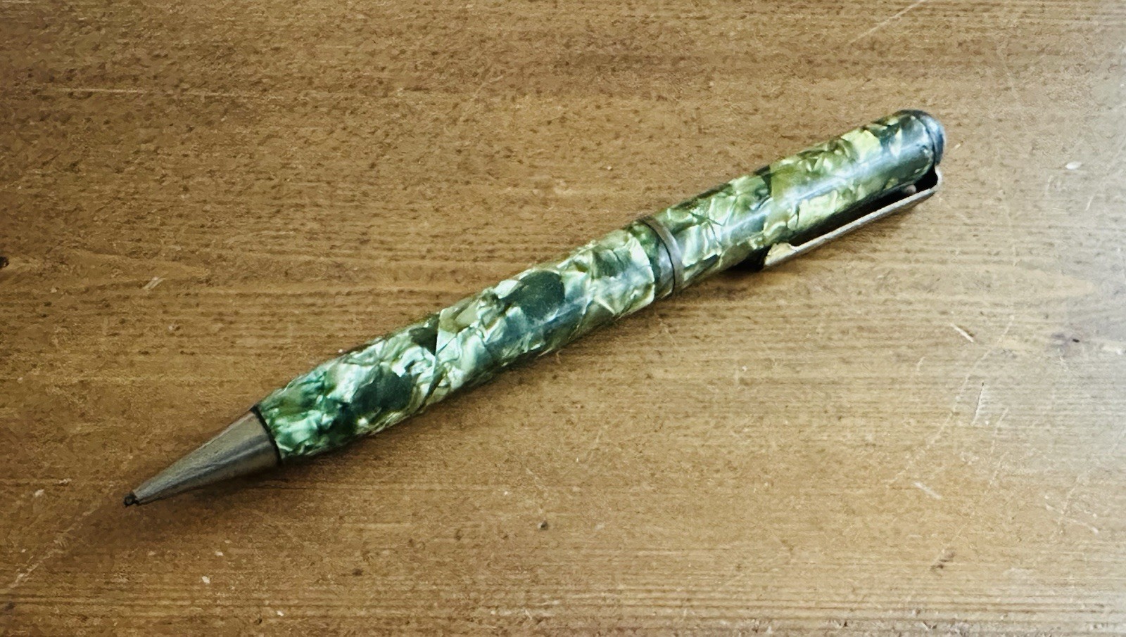 Beautiful Old Vintage Green Celluloid Mechanical Twist Pencil 1.1mm – 0.046”