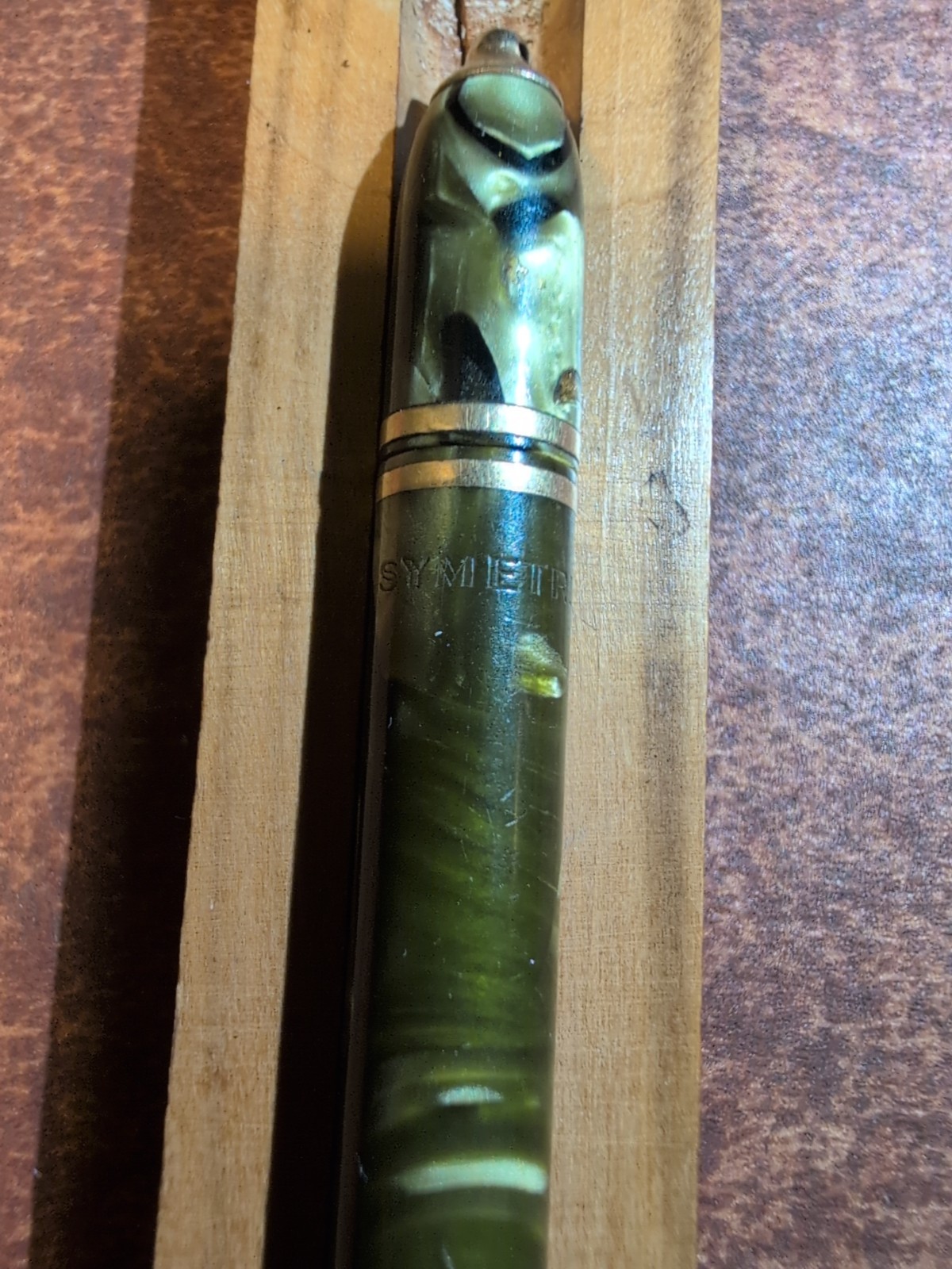 Conklin Vintage Symetrik Green Marble Pencil-working