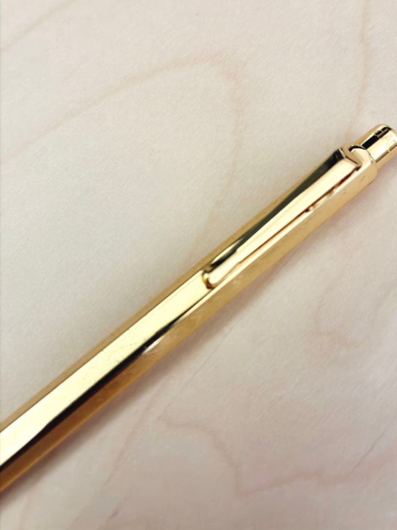 Junk Caran d’Ache Mechanical Pencil Ecridor Chevron Gold