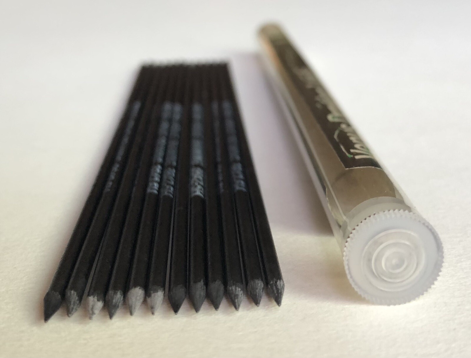 Vintage Faber Castell VENUS 3842 Drawing 2mm 5H Leads NOS Tube Of 12 NJ USA