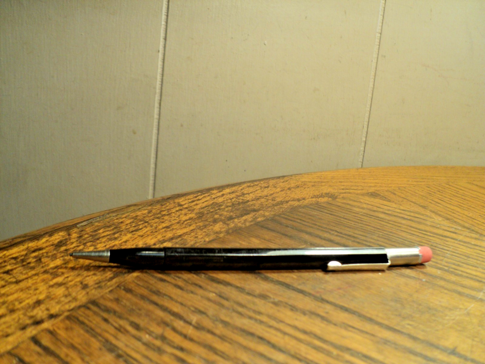 Vintage 10 Pack Durolite Mechanical Pencil Black Body & Tip NOS Seconds? 5-3/4″