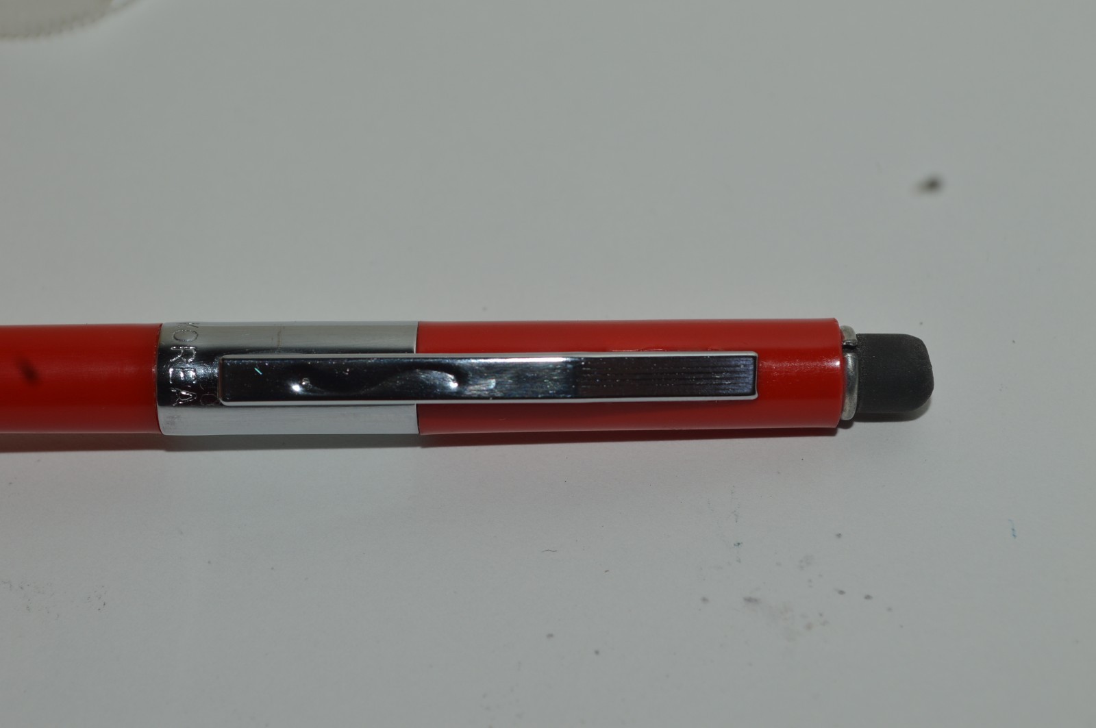 SCRIPTO P369 Mechanical Pencil 0.9mm Tu Tone Korea Red Circa 1970’s Light Use