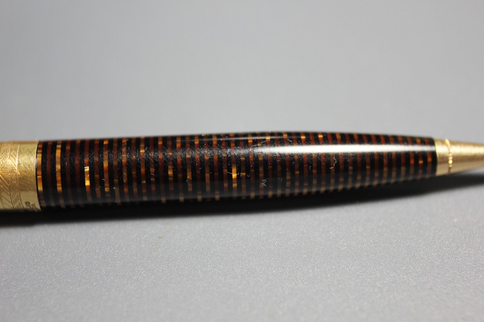 Rare Parker Imperial Vacumatic Pencil Gold Filled *Made in Canada, Golden Pearl