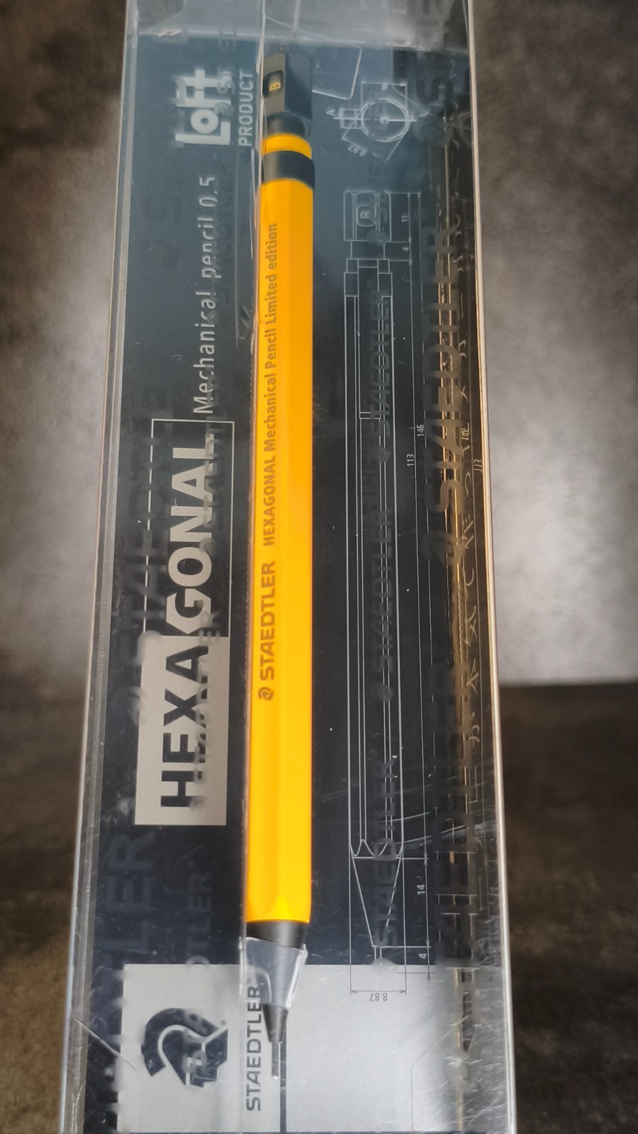Staedtler Hexagonal Loft Limited Yellow 925 35 Limited Colors Leather Case Set