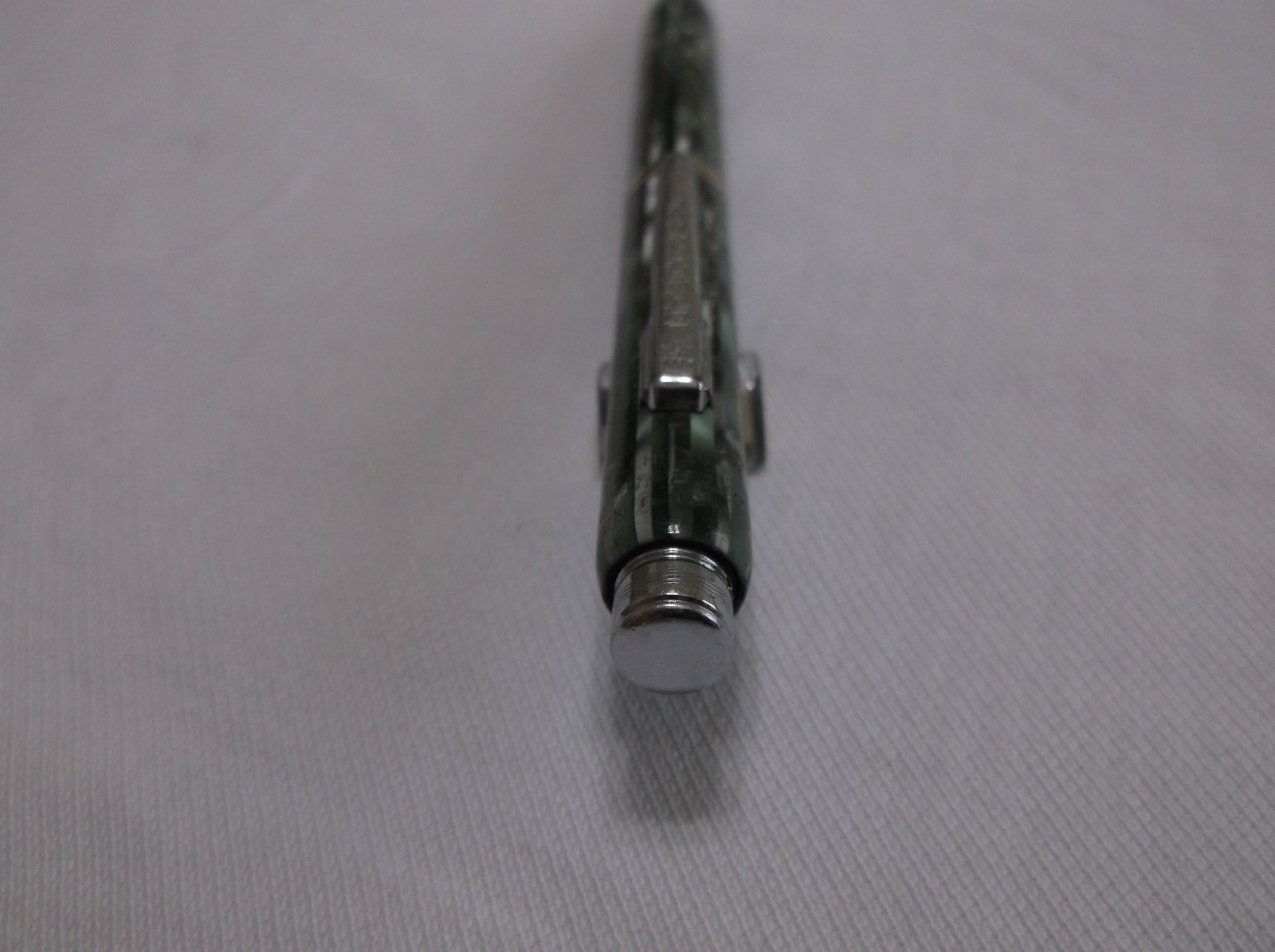 VINTAGE WAHL EVERSHARP AIR – LITE GREEN STRIPE REPEATER PENCIL / 1.18 mm LEAD