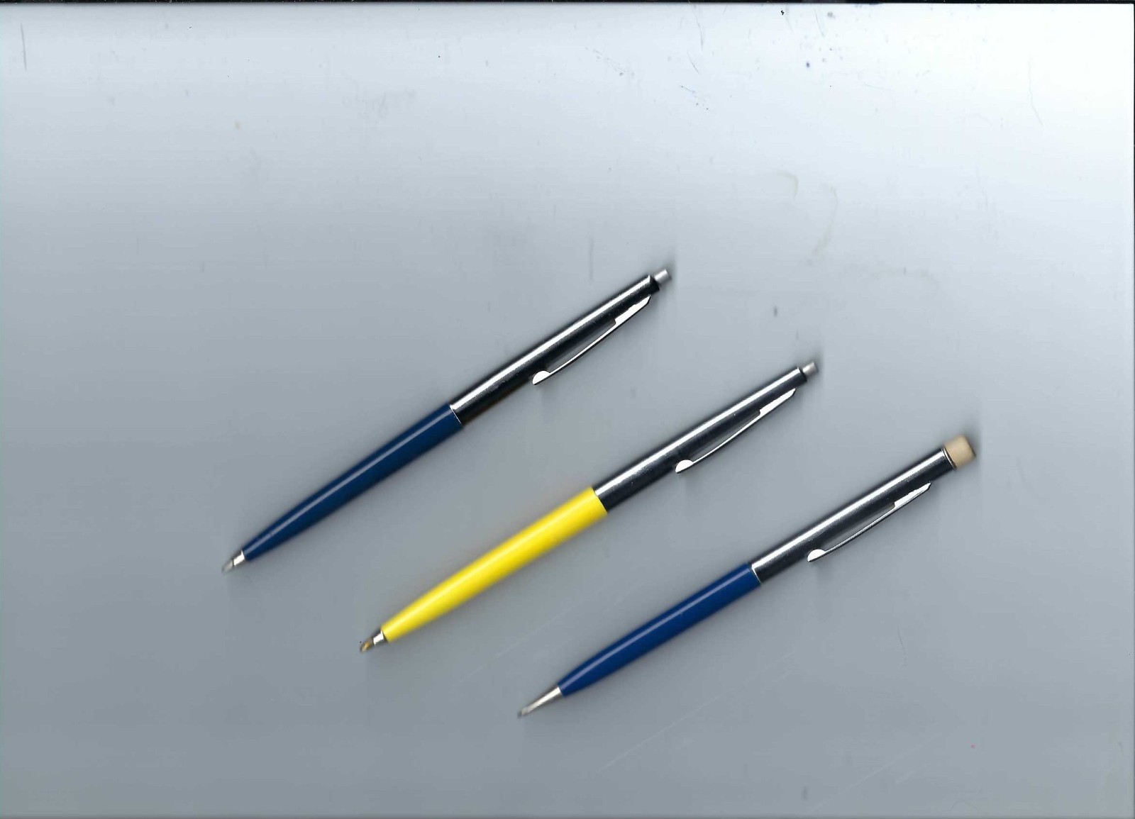 Lot of 3 Sheaffer Lifetime Ball Point Pens & Twist Mechanical Pencil W/ Chrome