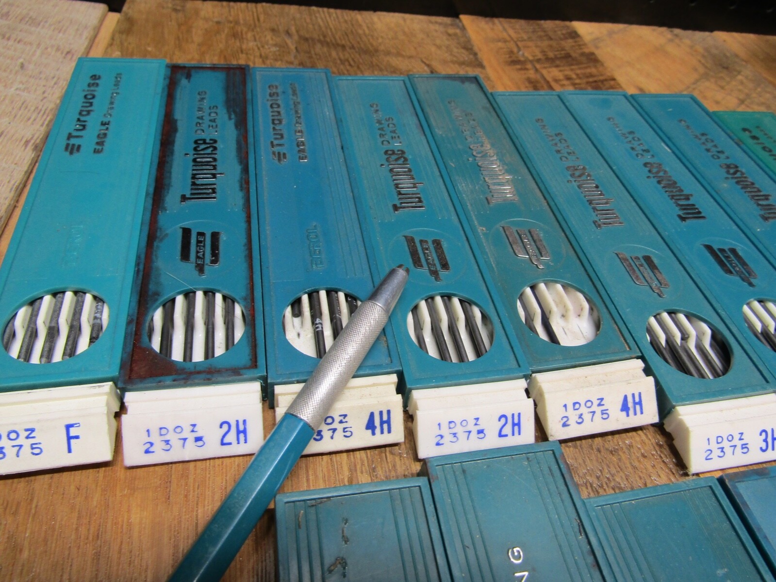 Eagle Turquoise Drawing Leads Lot of 14 Green Red Vermilion/Orange and Black