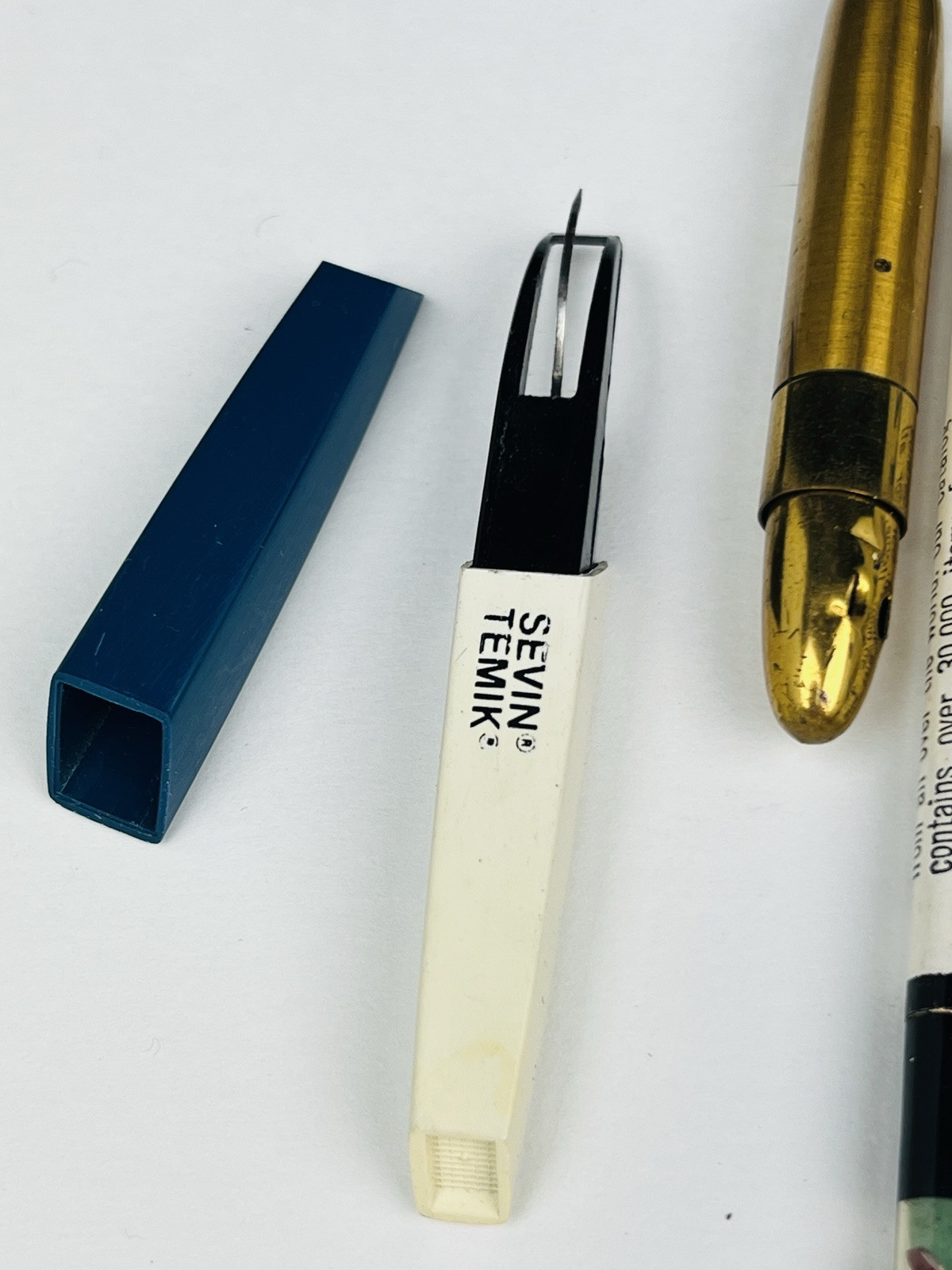 Vintage Collectible pens/pencils gulf, shell, GE Lietz Draftaid drawing pencils