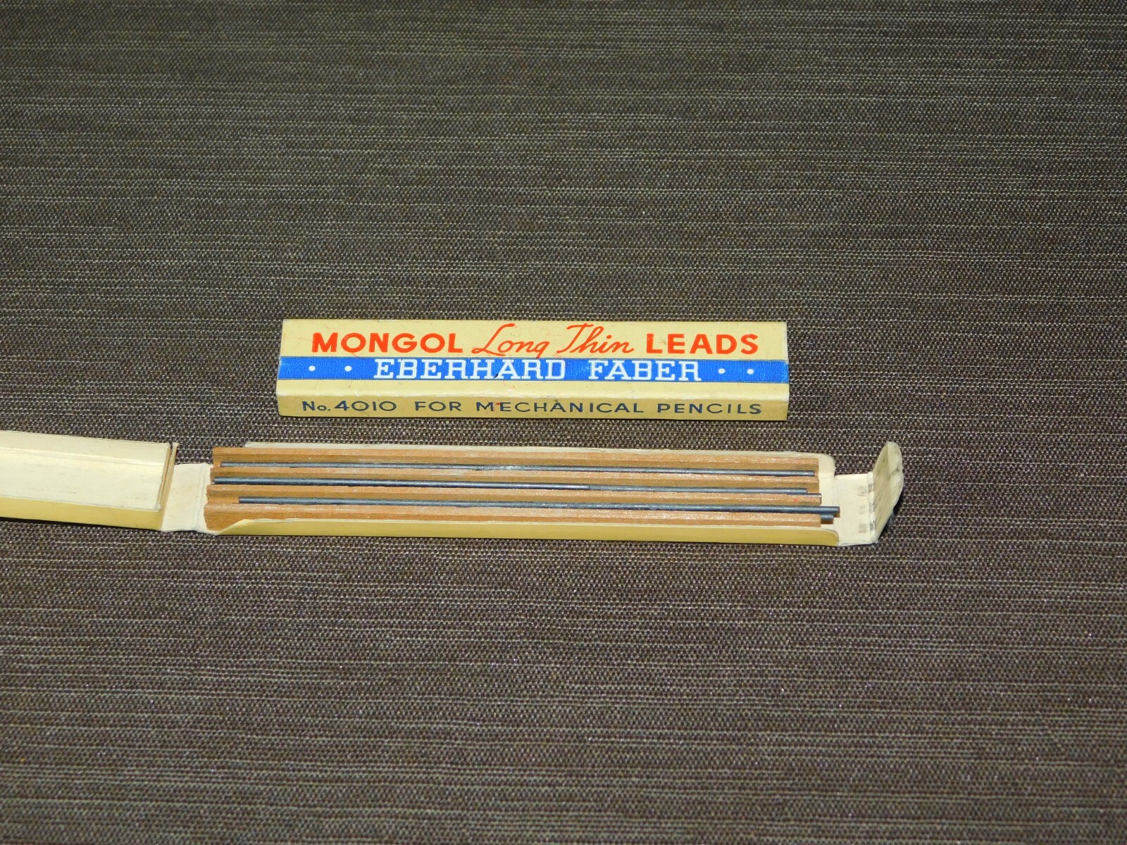 VINTAGE MECHANICAL PENCIL EBERHARD FABER MONGOL LONG THIN LEADS