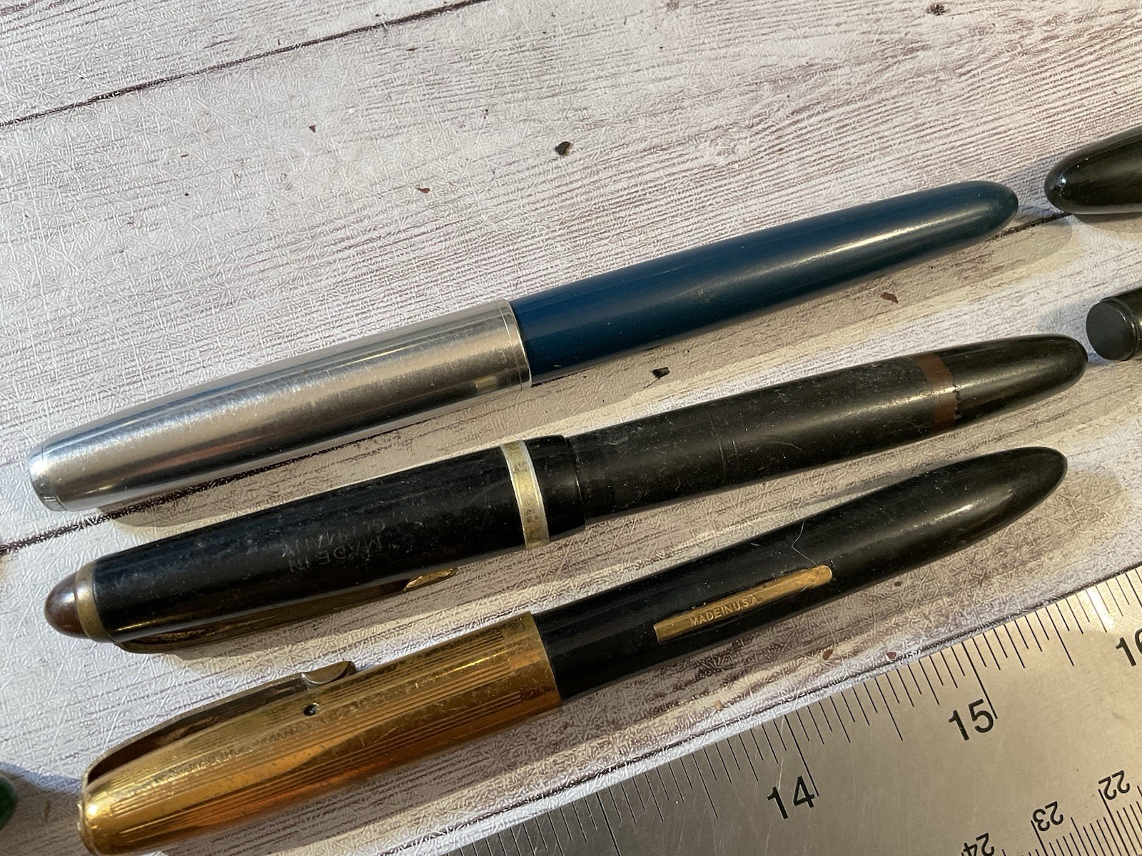ORIGINAL VINTAGE PEN / PENCIL LOT PARKER FOUNTAIN ETC….