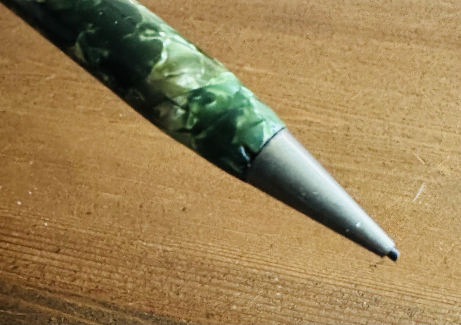 Beautiful Old Vintage Green Celluloid Mechanical Twist Pencil 1.1mm – 0.046”