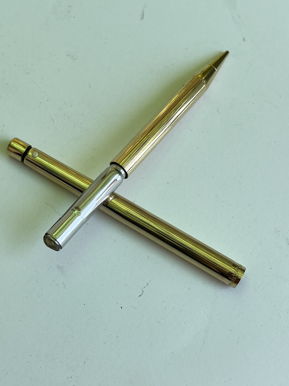 Sheaffer Vintage Slim White Dot Gold Electroplate Desk Pencil. 9mm