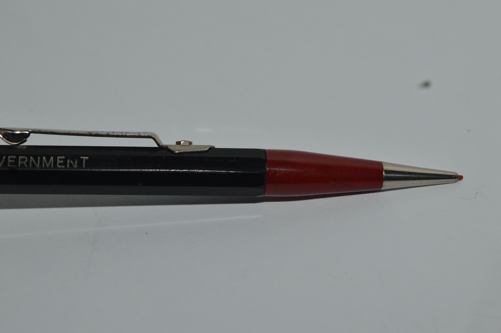 AUTOPOINT Twinpoint Red & Black Mechanical Pencil .9mm US Government Ca 1940’s