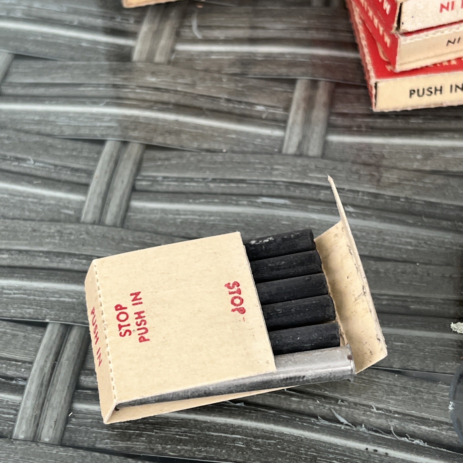 Vintage LOT LISTO Pencil Corp 26 Black No. 162 & Six Red No. 162 Pencil Leads