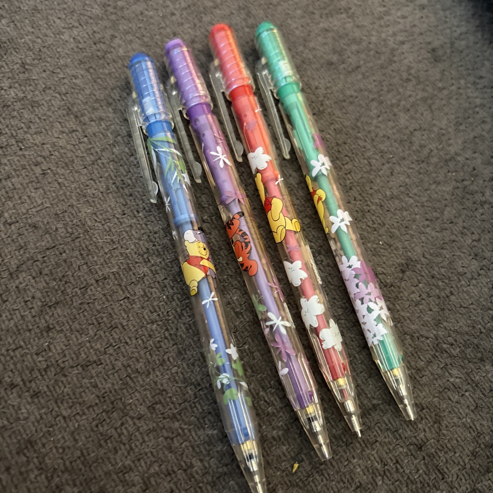 ~ BIC Winnie The Pooh Mechanical Pencils Colored Leads 4 pack .7mm – RARE