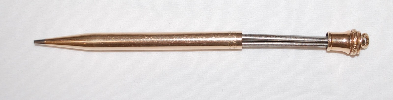 WAHL EVERSHARP Gold Filled Pencil Smooth Sides Engraved Needs Lead Preowned