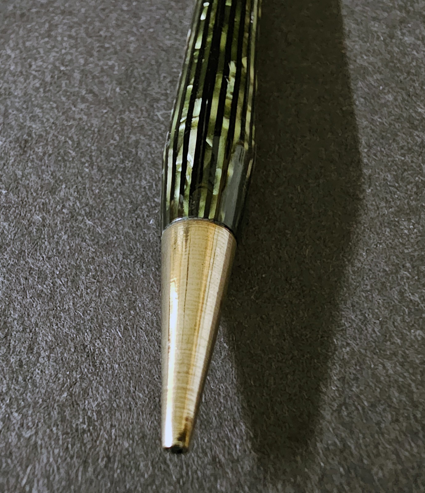 1940’s Venus Mechanical Pencil Striated Green Celluloid Works Smoothly VERY NICE