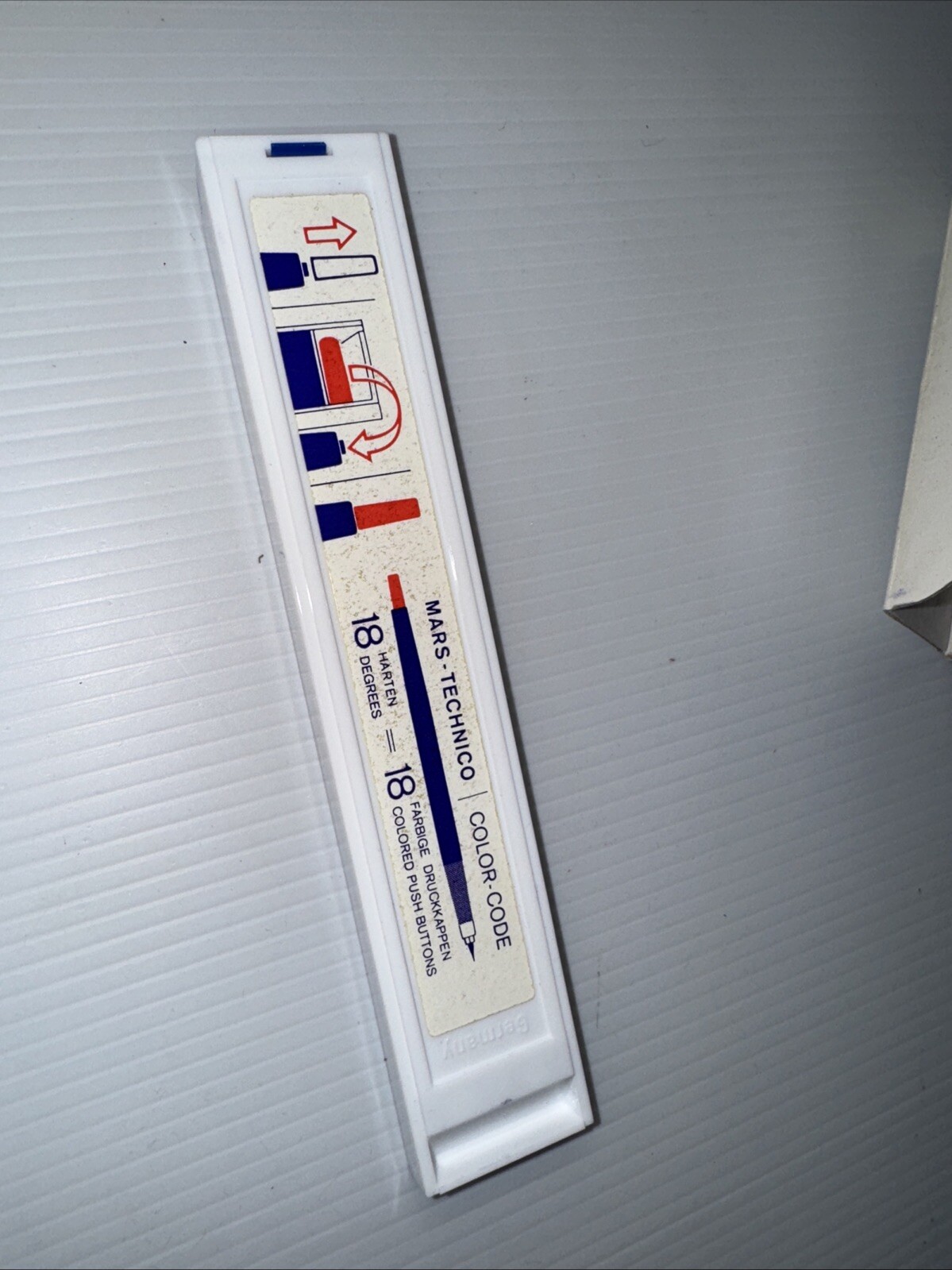 Staedler Mars Lumochrom 1GS 204-6