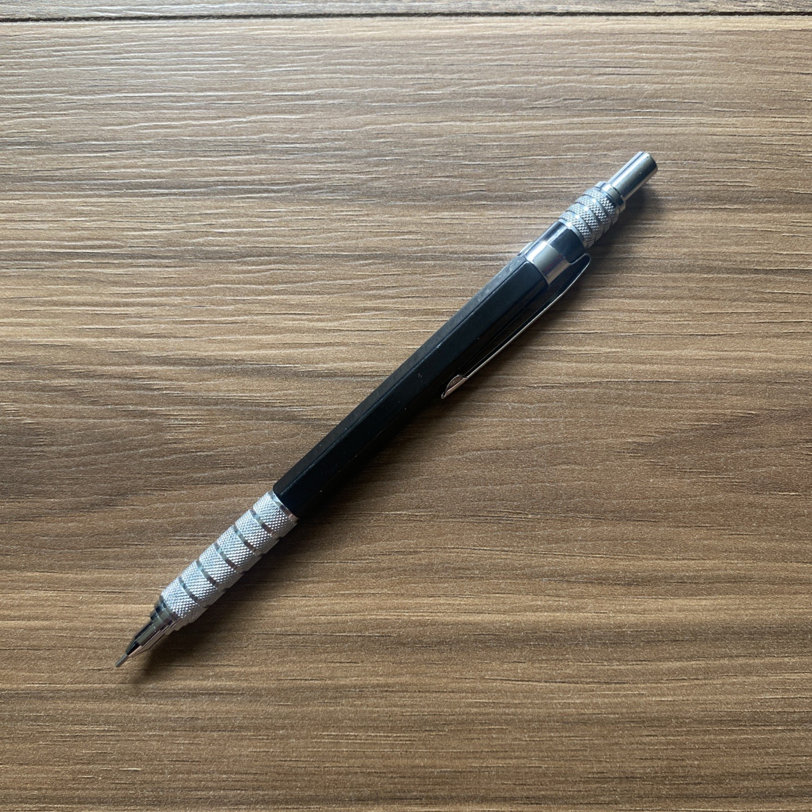 HELIX Expert Drafting Pencil .7mm Korea Black & Silver