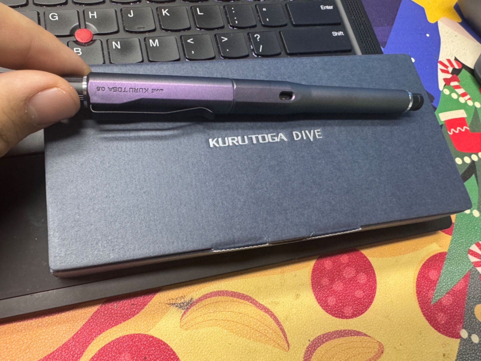 Uni Kuru Toga DIVE Automatic Core Mechanical Pencil M5-5000 Aurora Purple 0.5mm