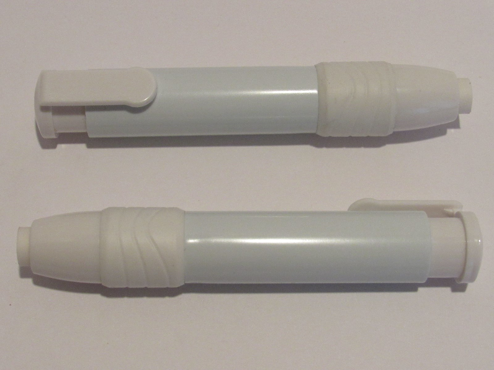 2 FAT BODY CLICK ERASER-RUBBERIZED GRIP