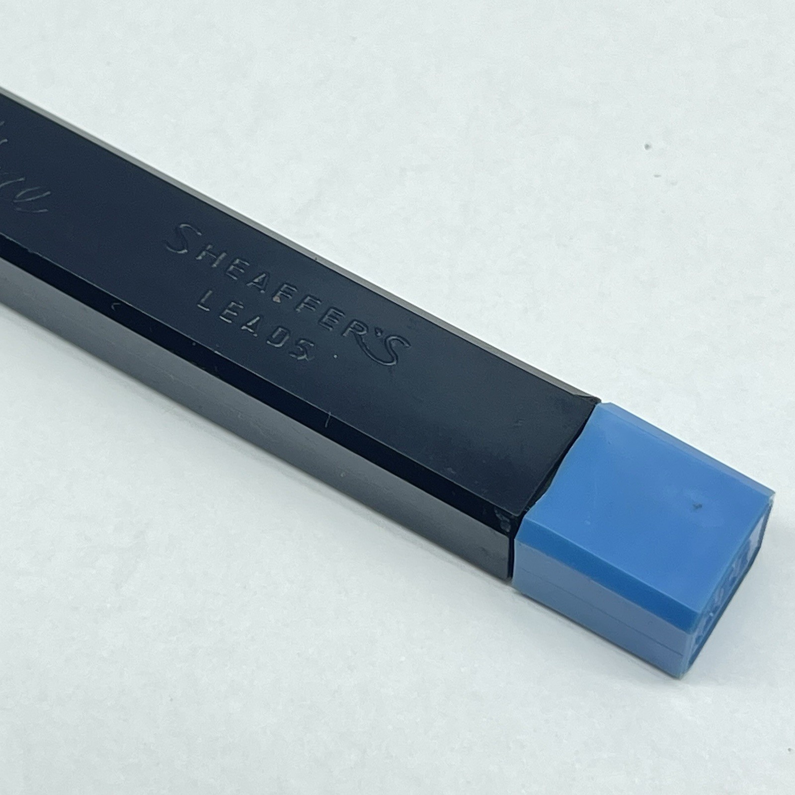 Sheaffer’s Fineline Leads RED W. A. Sheaffer Pen Co-USA Vintage