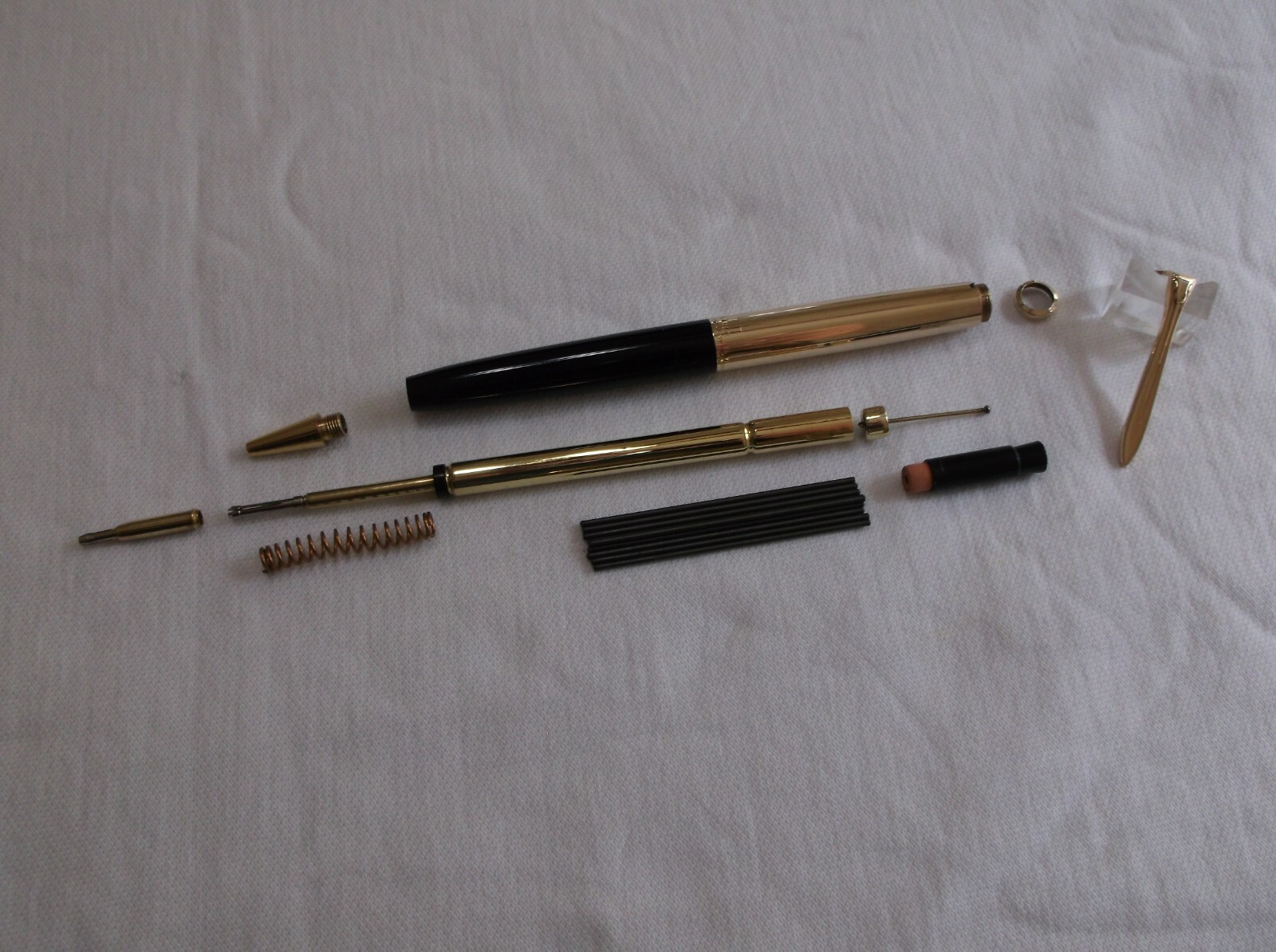 PELIKAN # 550 ROLLED GOLD DOUBLE L / BLACK MECHANICAL PENCIL / 1.18 MM LEAD
