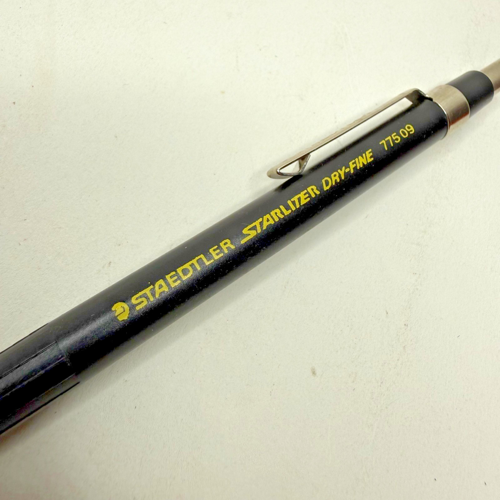 Vintage NOS Starliter Dry-Fine 77509 Mechanical Pencil Black Barrel