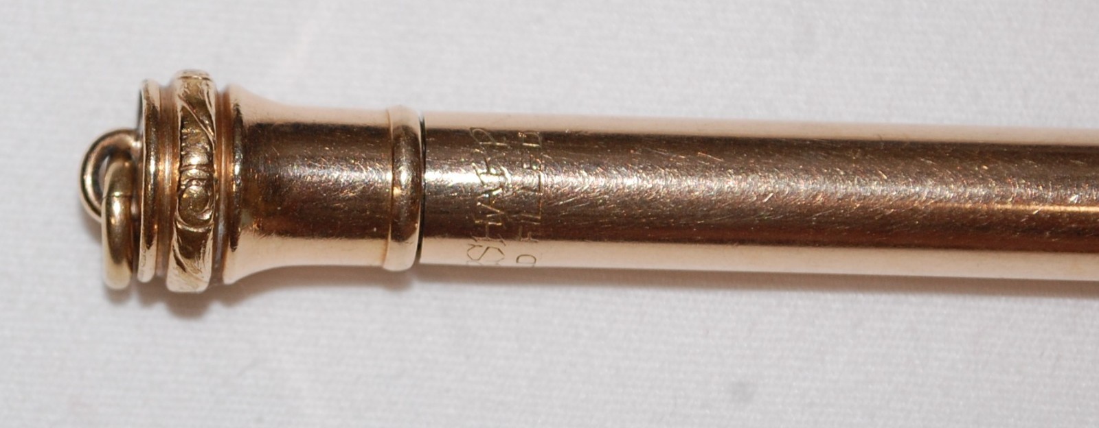 WAHL EVERSHARP Gold Filled Pencil Smooth Sides Engraved Needs Lead Preowned