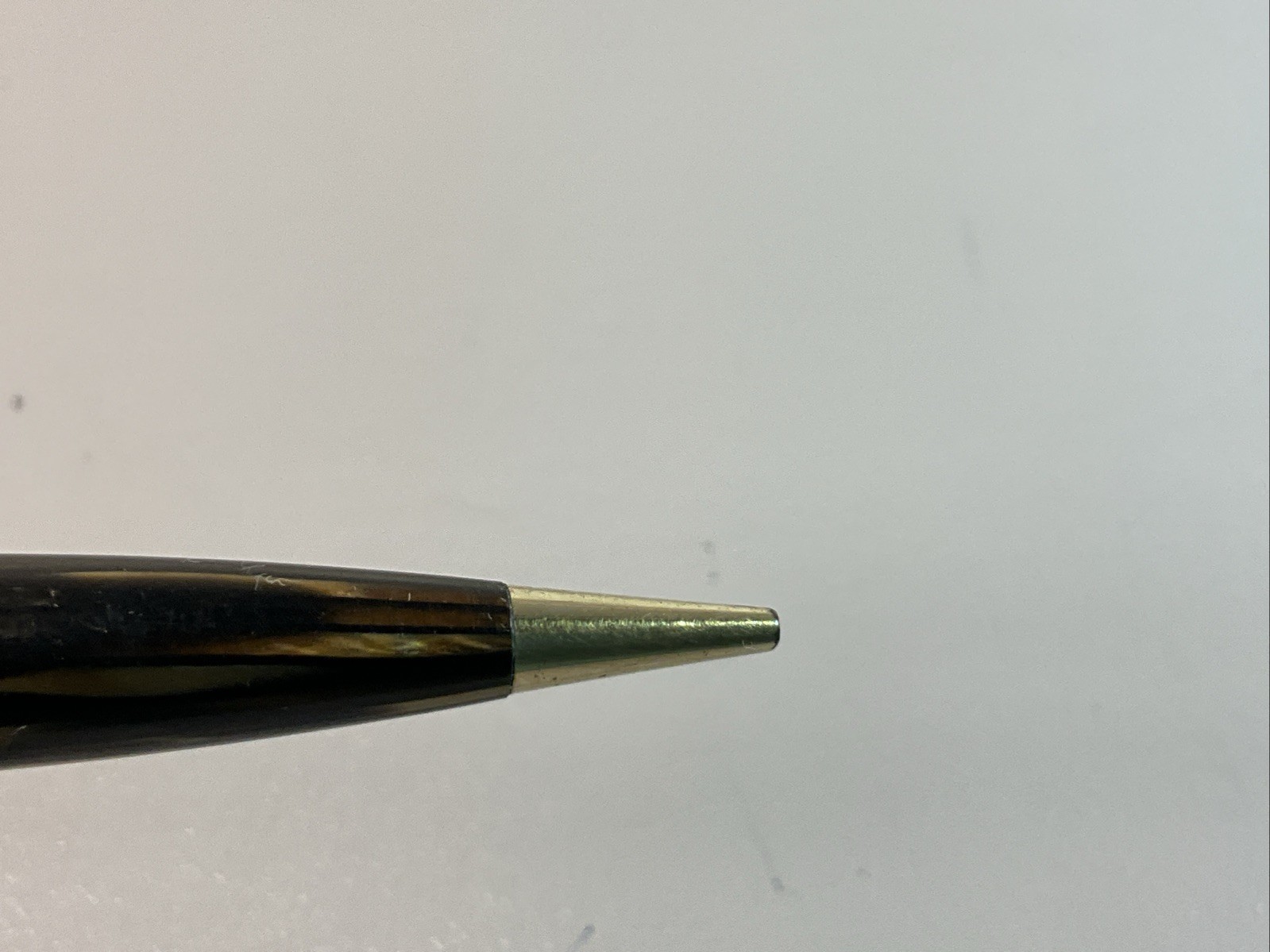 VINTAGE 1930’S SHEAFFER BALANCE MECHANICAL PENCIL GOLDEN BROWN CELLULOID (S1198)
