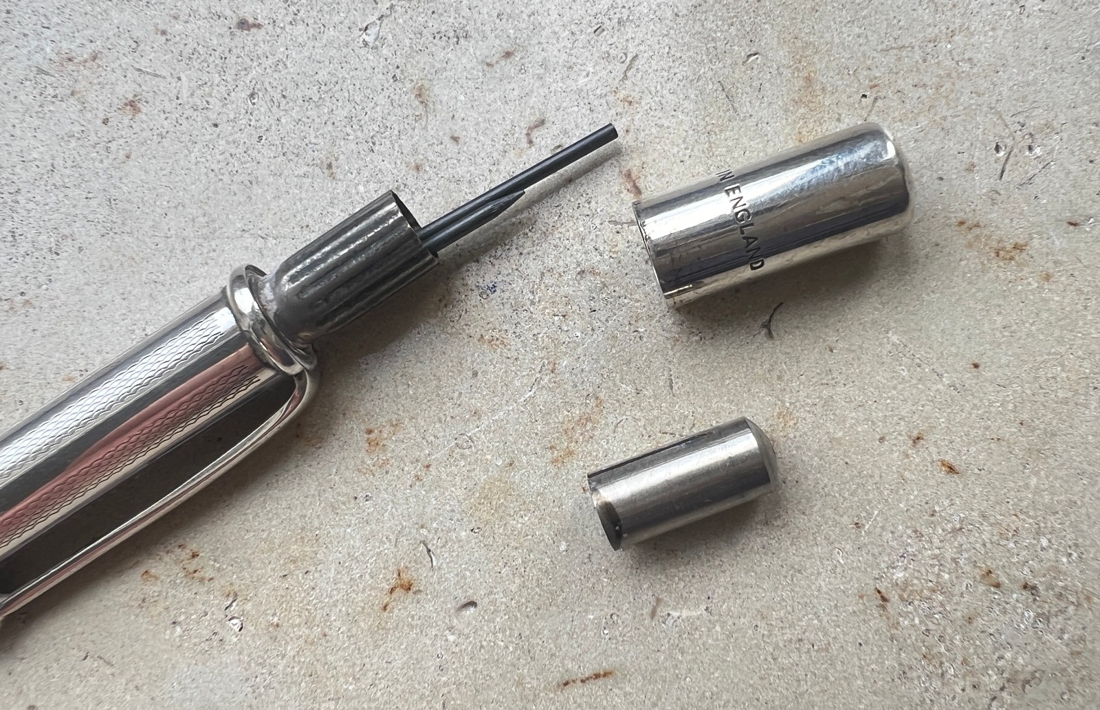 1947 JM and Co ( Yard O Led ) Sterling Silver pencil – 1.18 mm leads – MINT