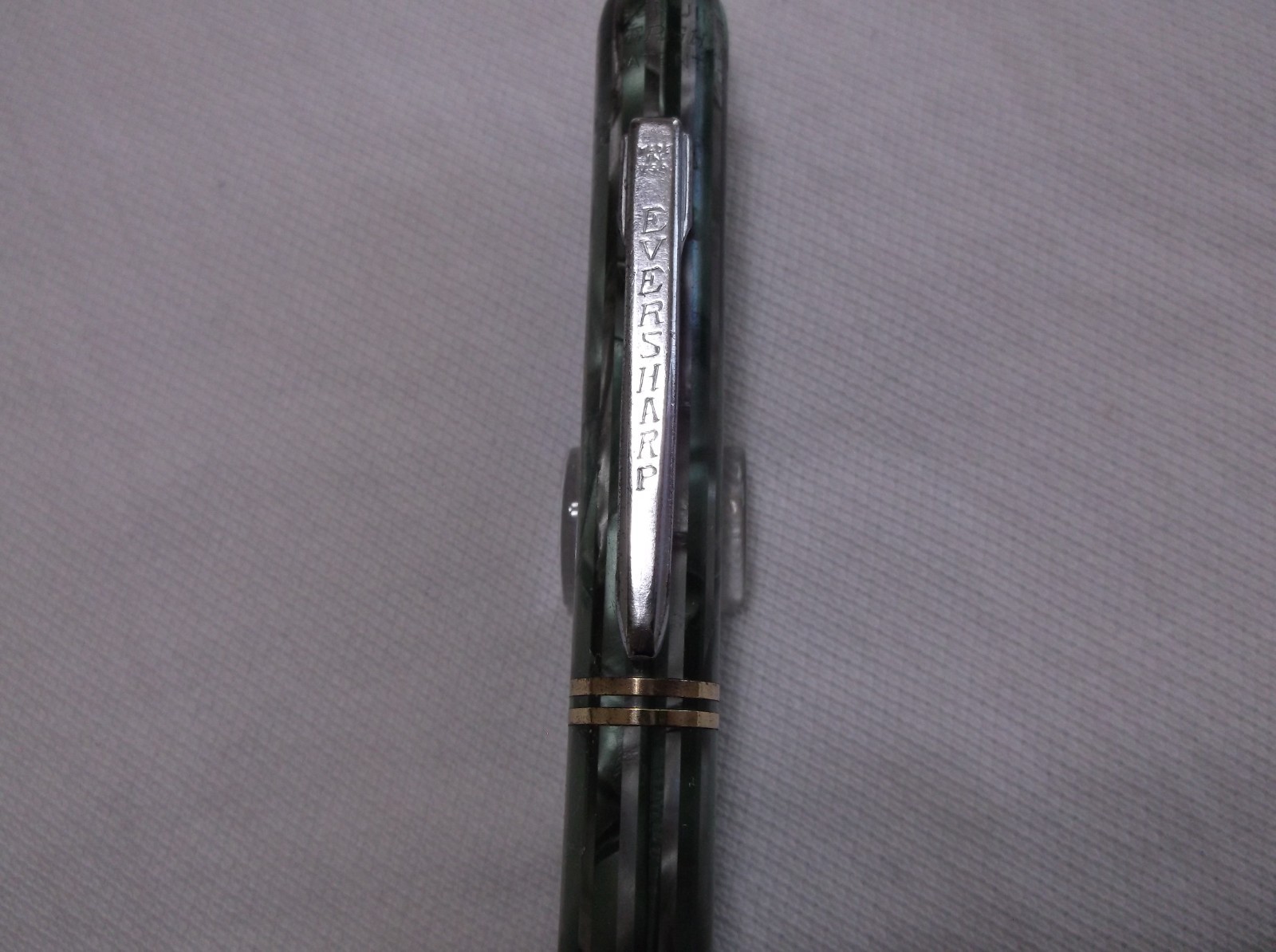 VINTAGE WAHL EVERSHARP AIR – LITE GREEN STRIPE REPEATER PENCIL / 1.18 mm LEAD