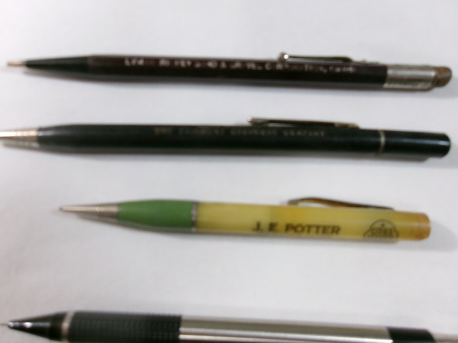 Lot of 11 Vintage Mechanical Pencils For Parts Or Repair (Some Working)