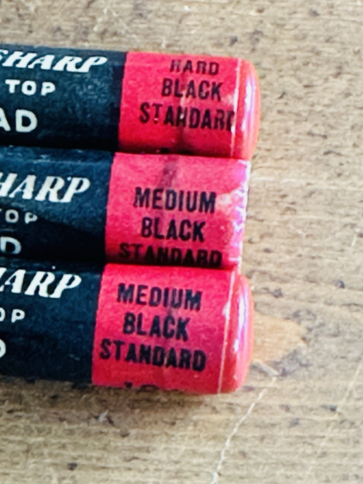Vintage EVERSHARP Red Top Lead 3 Tubes 2 Med 1 Hard Black Standard 0.046in 1.1mm