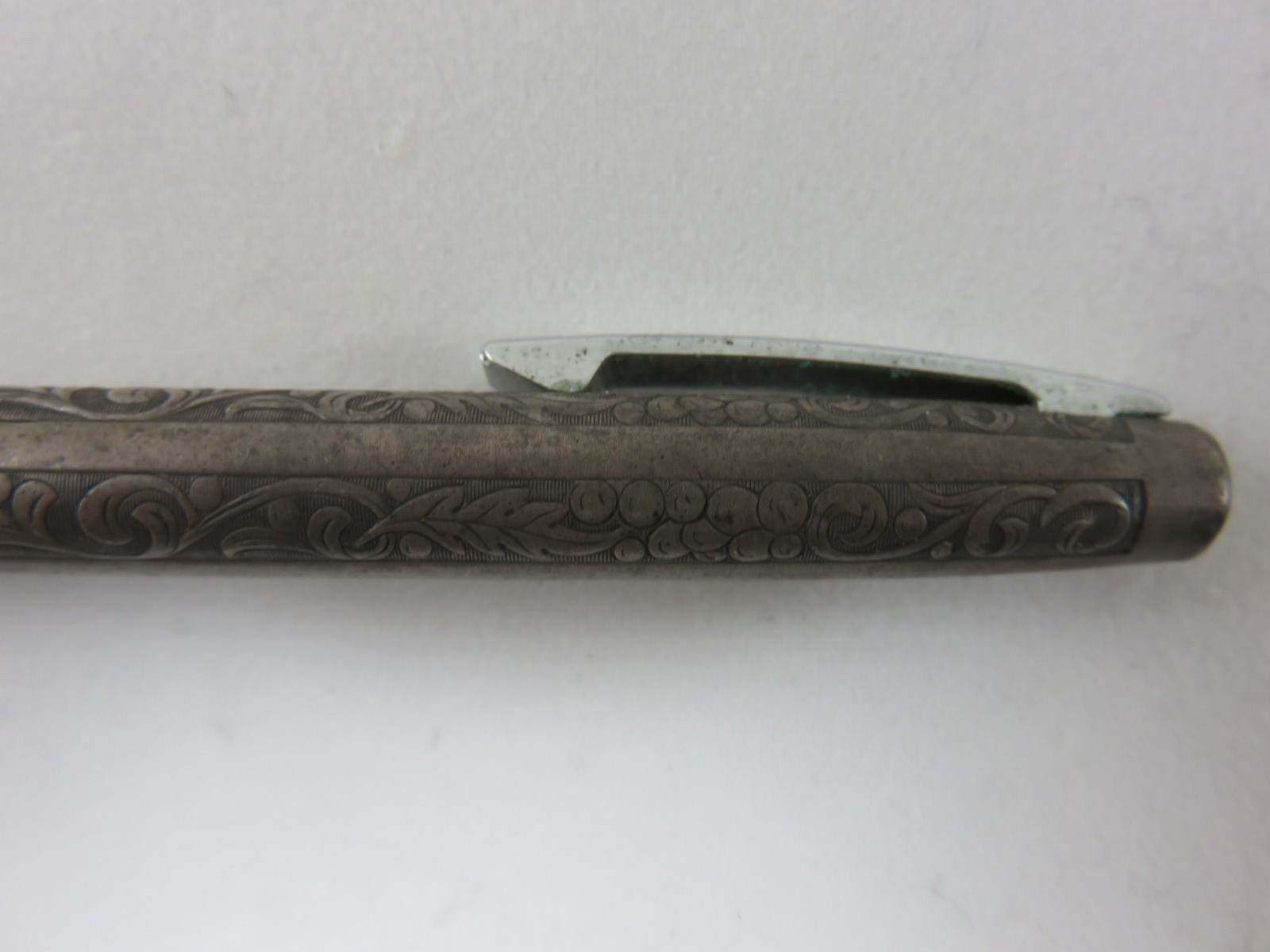Scheaffer Sterling Silver Mechanical Pencil 5″L Grapevine Pattern Vintage USA