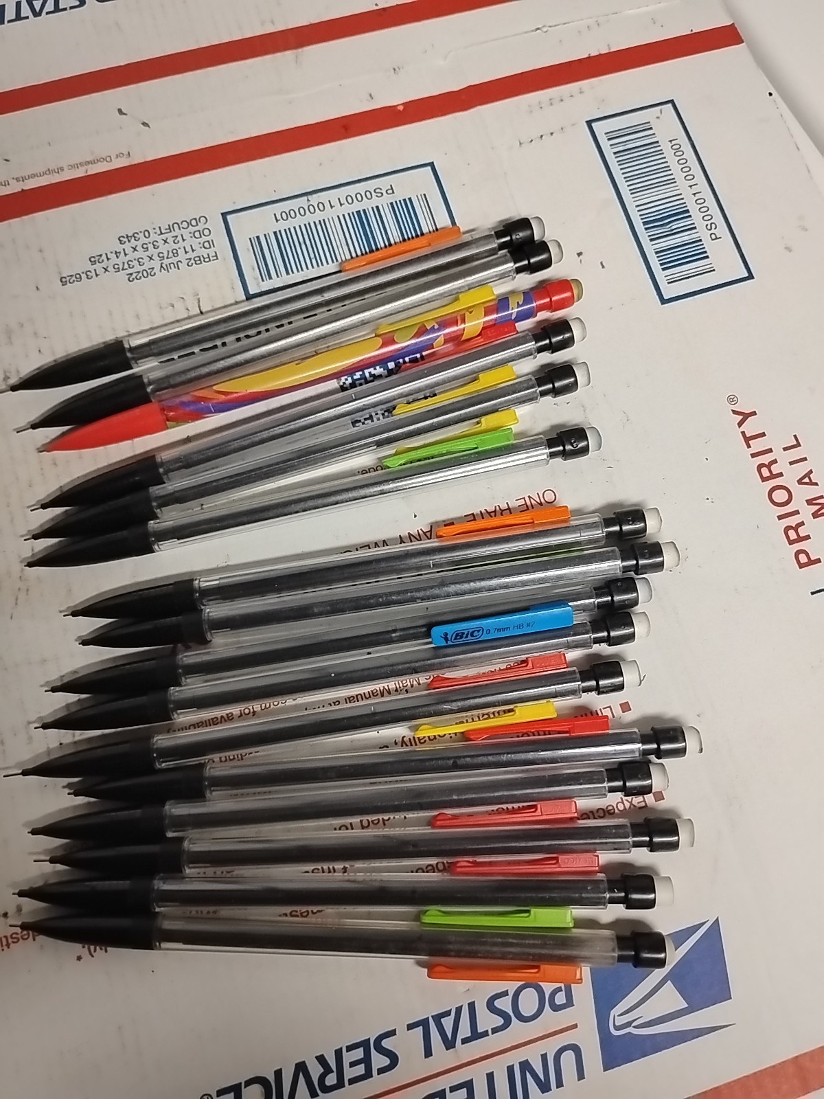 Lot of 16 BIC Mechanical Pencils 0.7mm #2 Assorted Colors