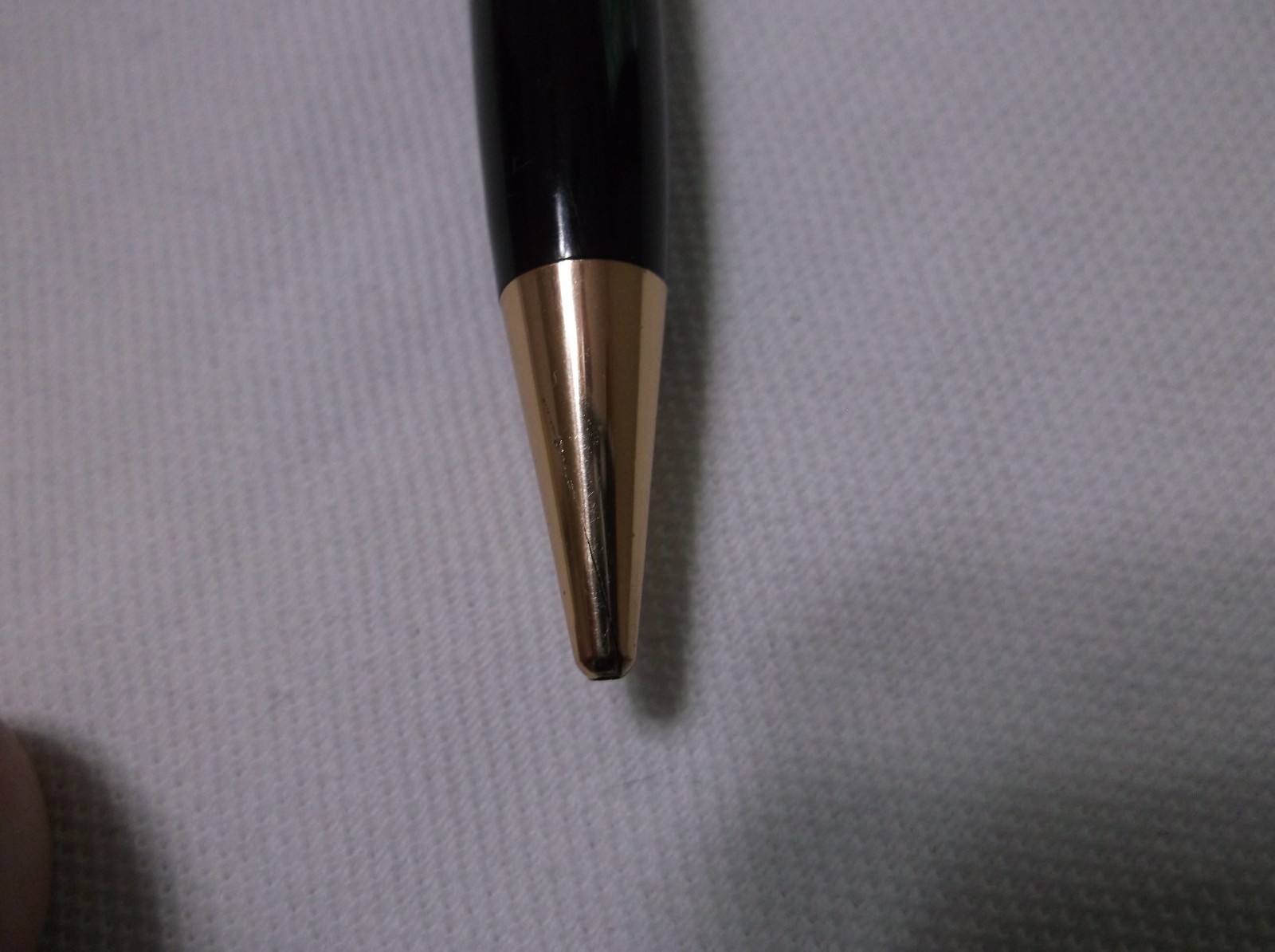 MONTBLANC PIX # 372 BLACK MECHANCIAL PENCIL WITH RED PUSH BUTTON/ 1.18 mm lead