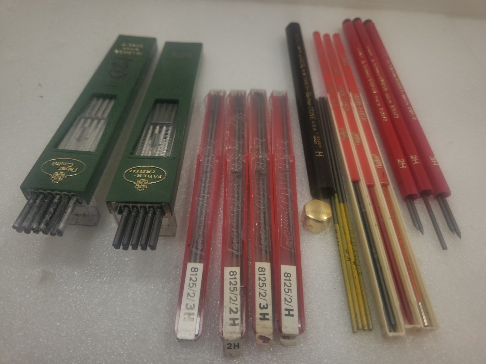 LOT of 133 Vintage Drawing Leads Venus Koh-i-Noor Stabilo And More