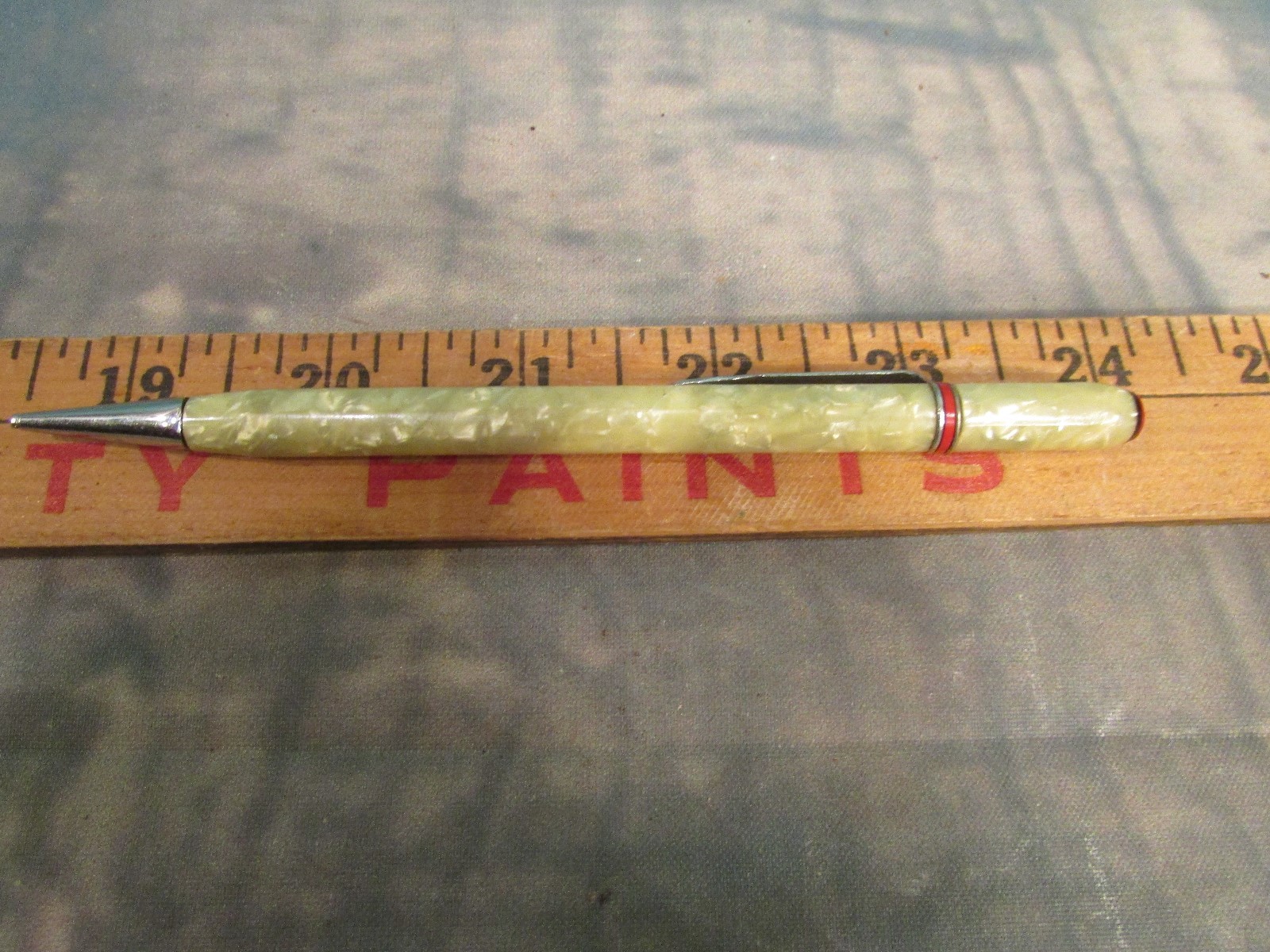Vintage Mechanical Pencil World Insurance Company Omaha Nebraska White Big Red