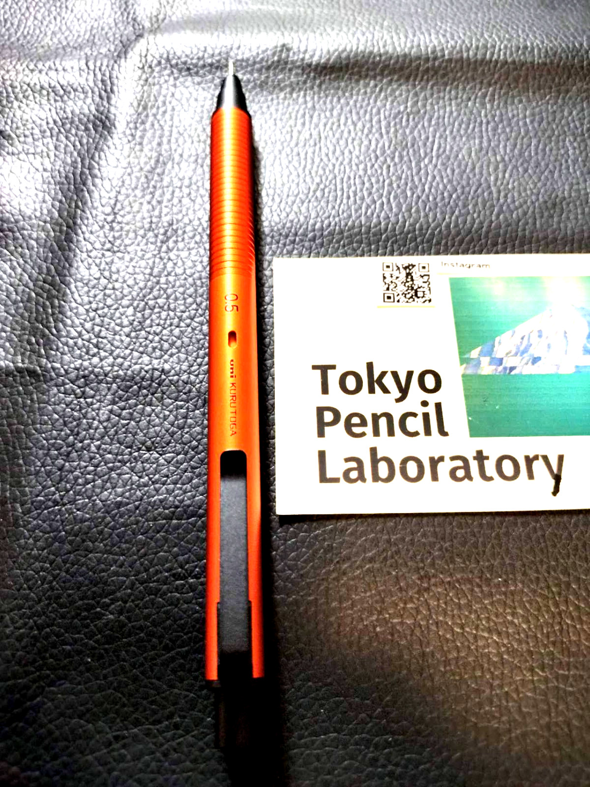 DDU/Uni Kurutoga Metal Limited Edition Sunrise Orange 0.5mm Mechanical Pencil/JP