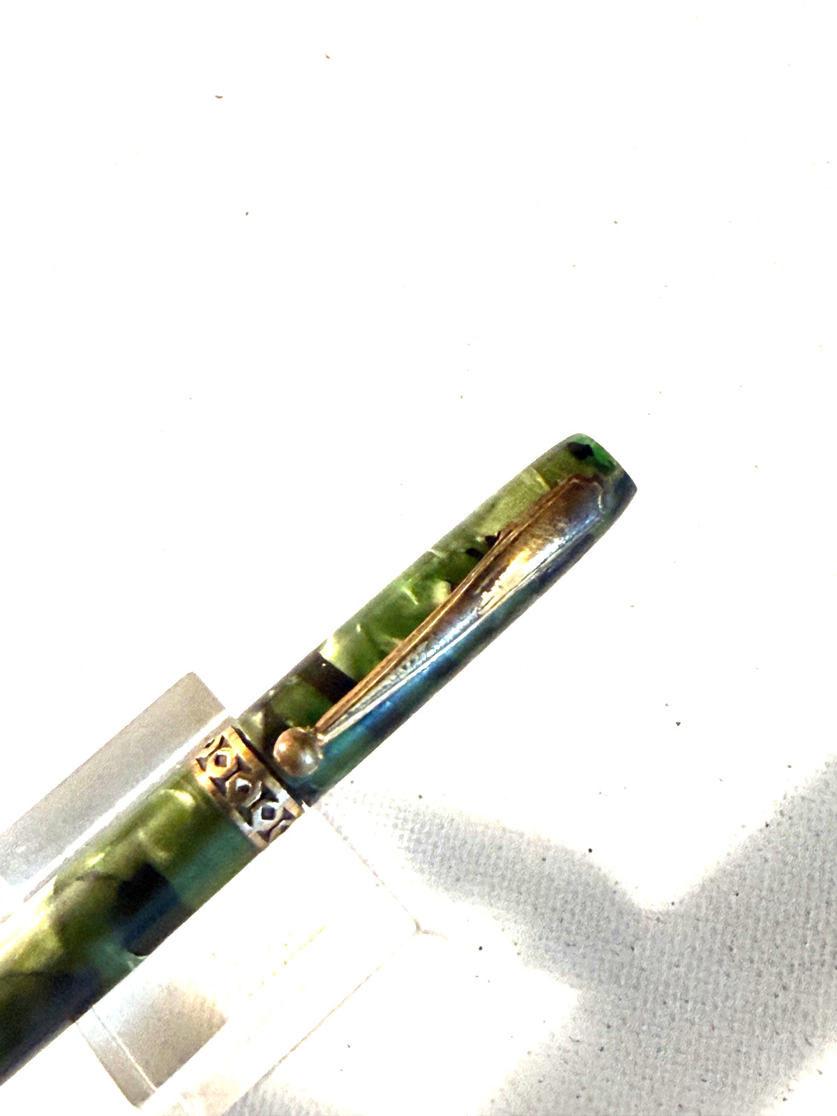 Vintage Green & Black mottled pencil with gold trim. Scroll cap band. Beauty!