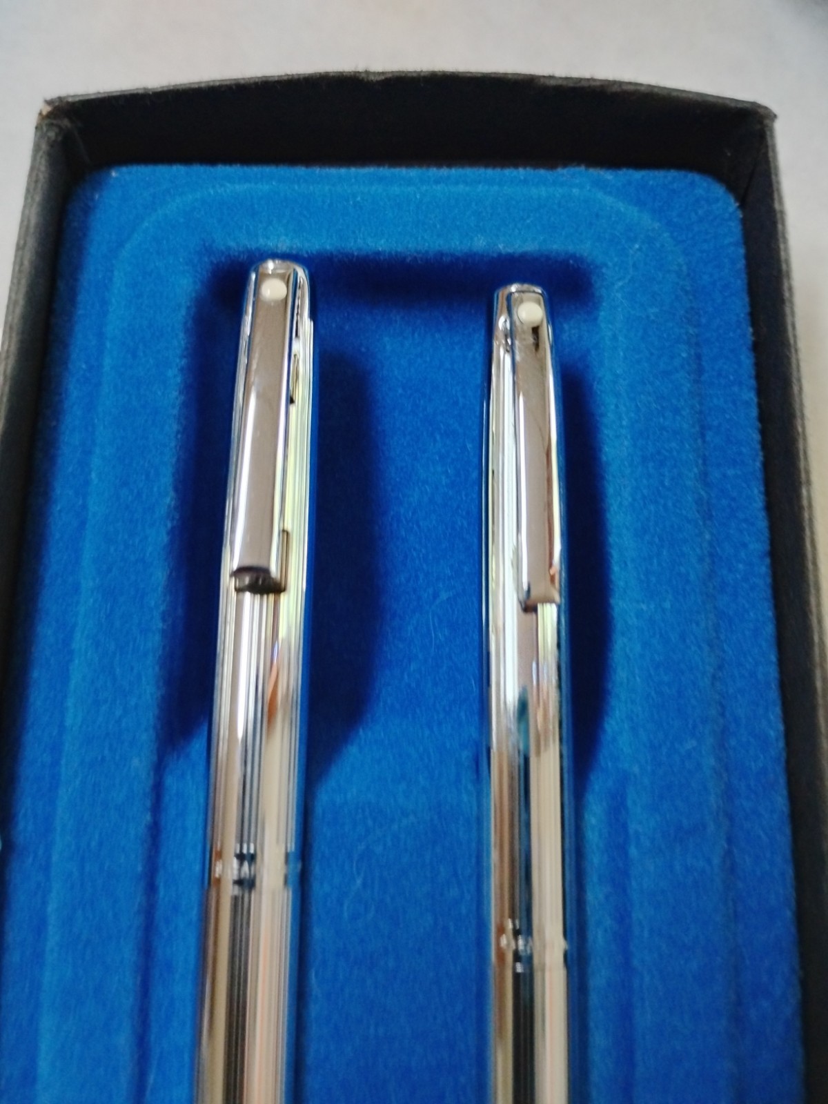 Sheaffer Vintage White Dot Silver Ballpoint Pen & Mechanical Pencil Set