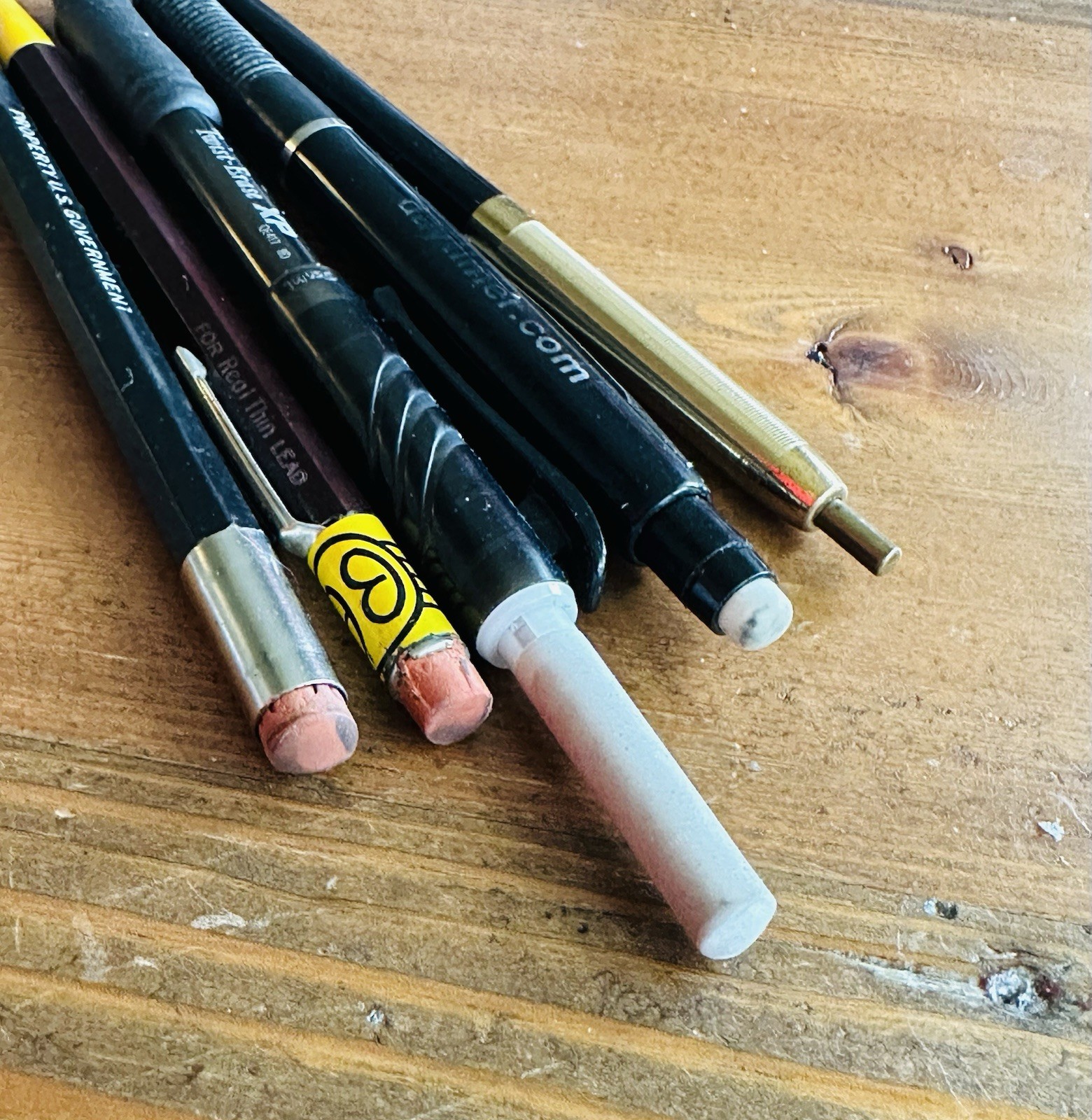 5-PC Mixed Lot – Pen/Pencils – Autopoint, Scripto, PENTEL All Working