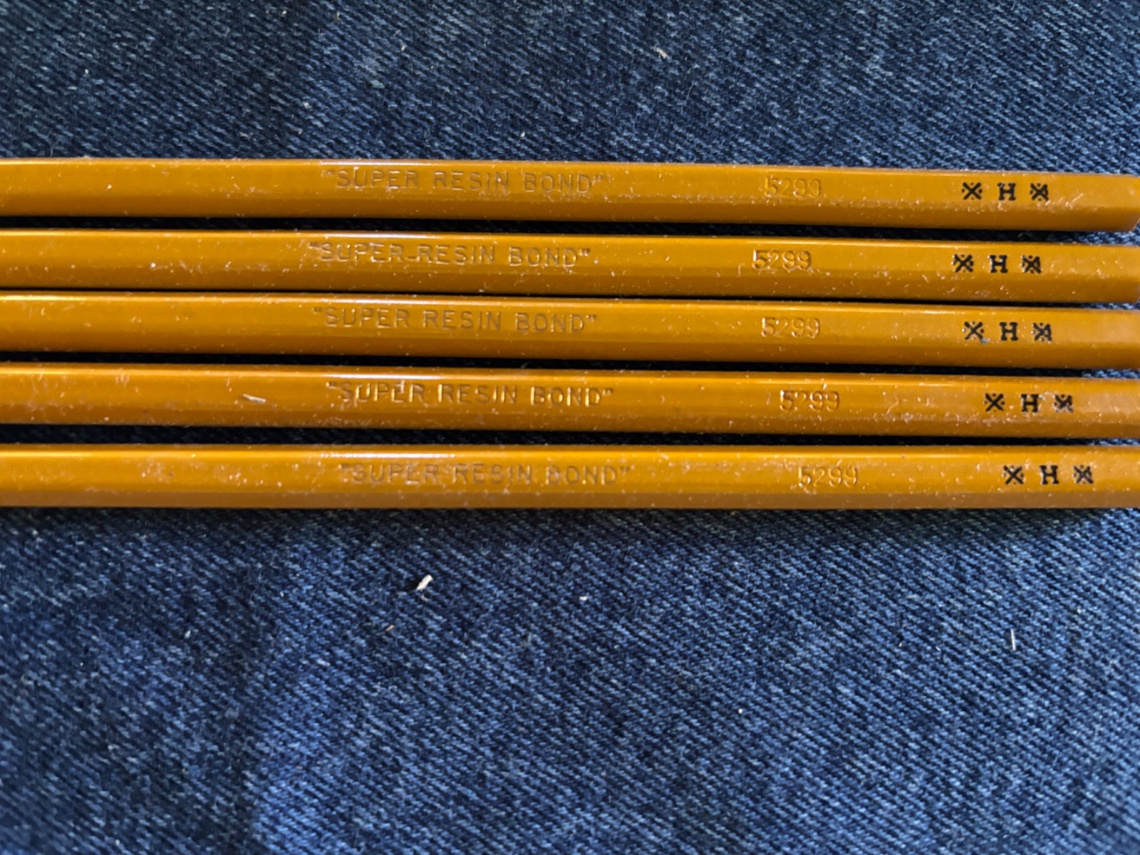 Vtg KOH-I-NOOR 1500 Box of 12, Made in USA H super resin bond~HB~3H~4H Super