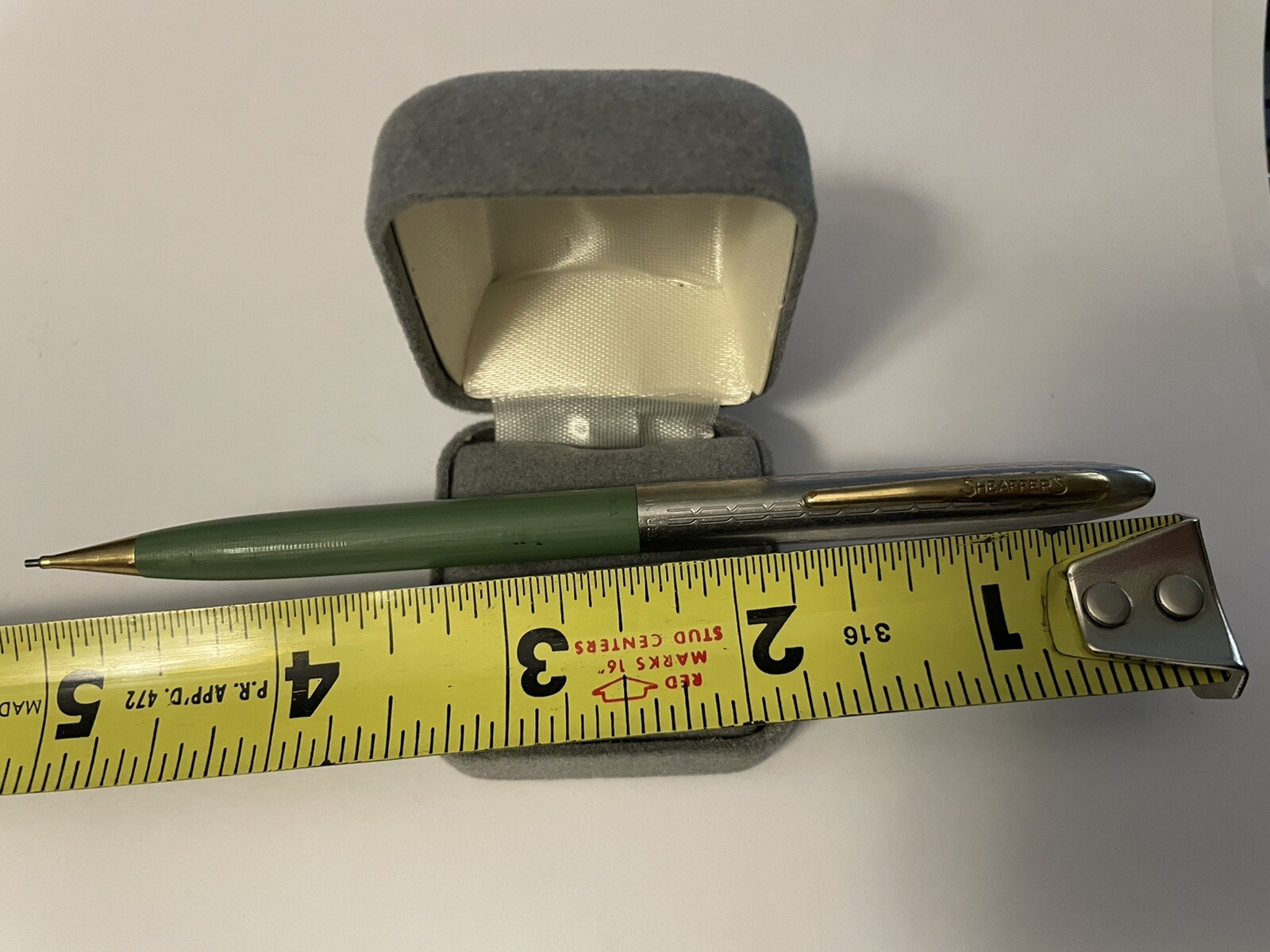 VINTAGE SHEAFFER& GREY SILVER MECHANICAL PENCIL 5″ GOLD TRIM