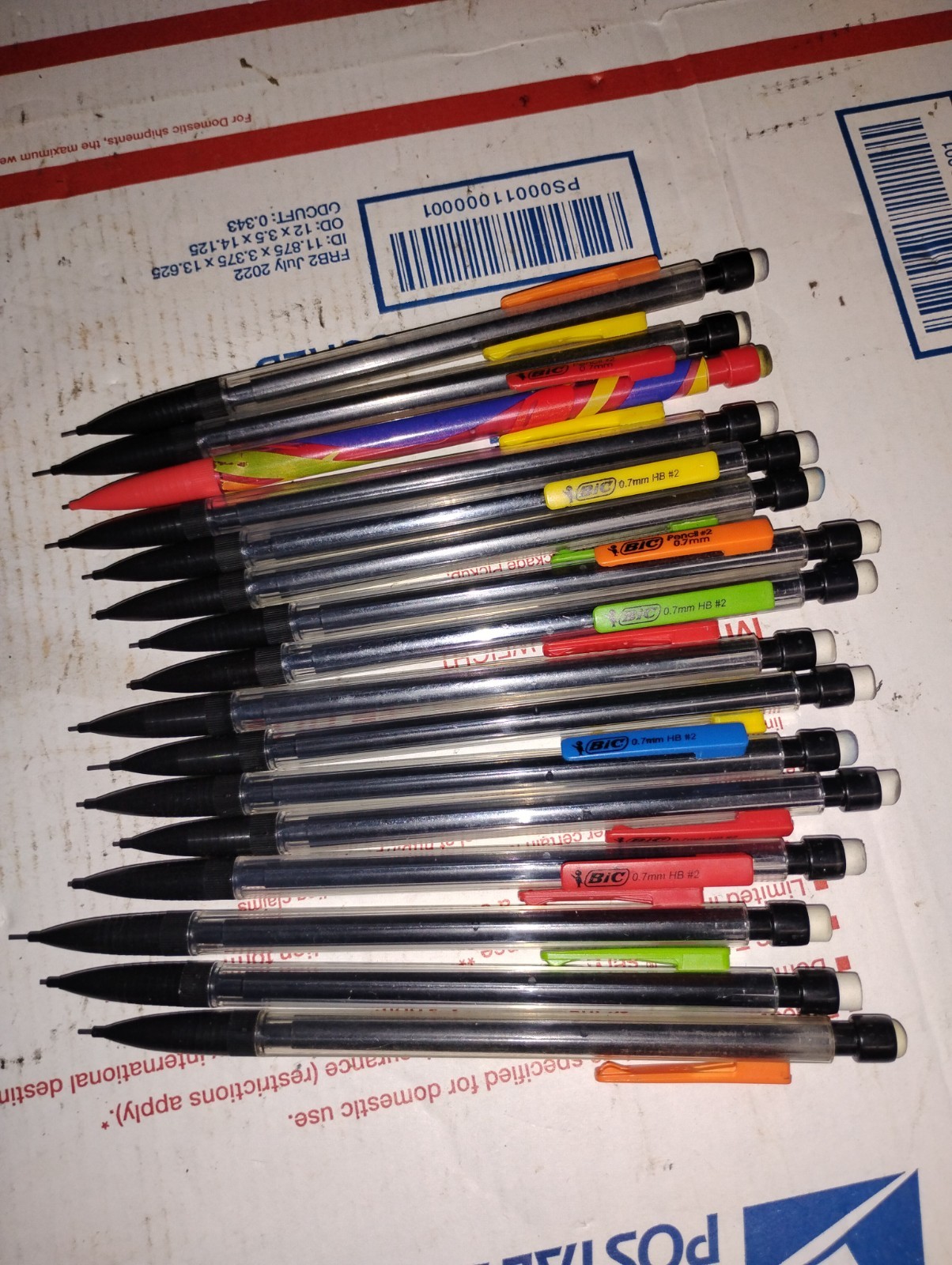Lot of 16 BIC Mechanical Pencils 0.7mm #2 Assorted Colors